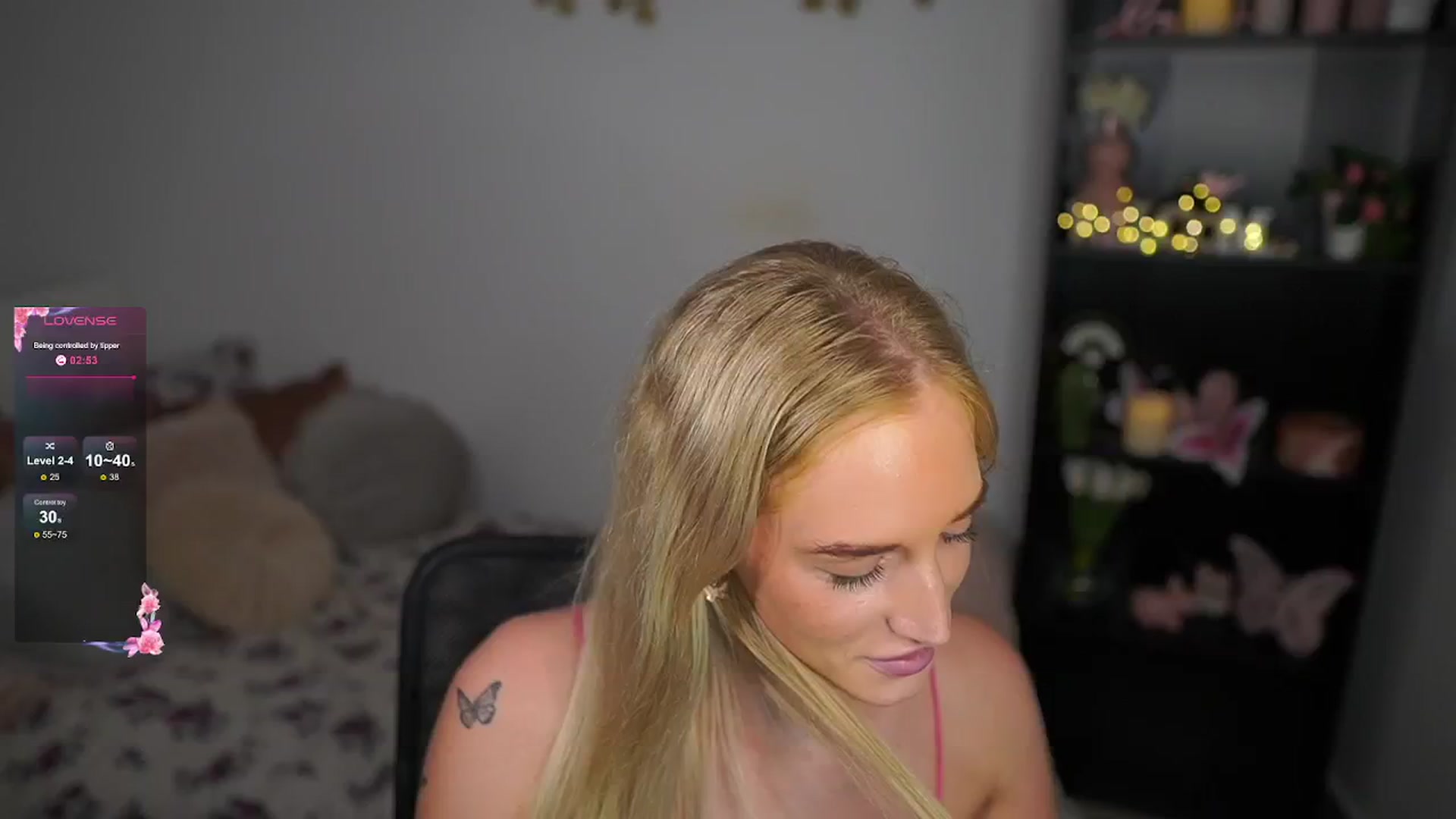 Gallery image thumbnail from NicoletteShea's myfreecams stream on, 08/21/2024, 16:58 image 3 of 20