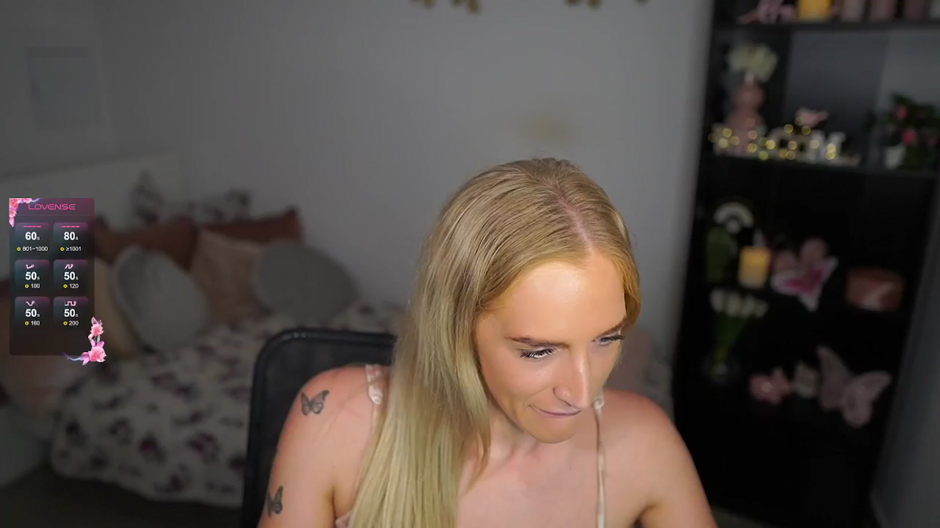 Gallery image thumbnail from NicoletteShea's myfreecams stream on, 08/22/2024, 16:45 image 19 of 20
