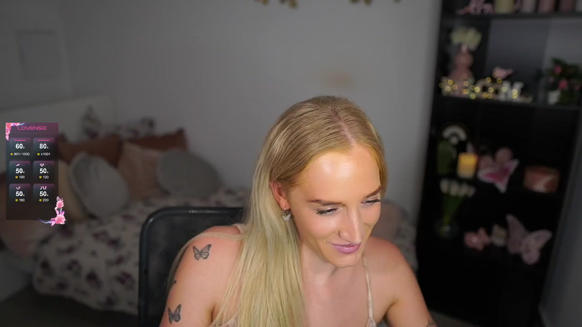 Gallery image thumbnail from NicoletteShea's myfreecams stream on, 08/22/2024, 18:02 image 4 of 20