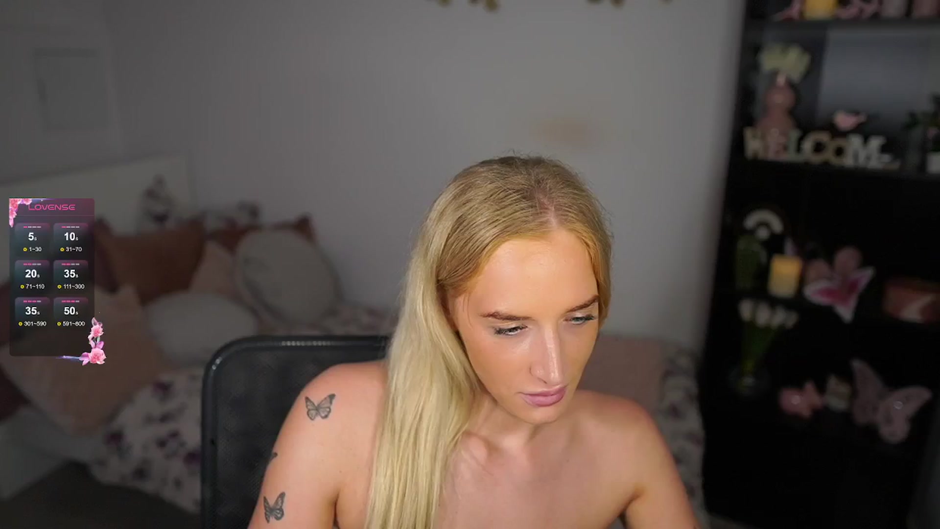 Gallery image thumbnail from NicoletteShea's myfreecams stream on, 08/27/2024, 16:03 image 3 of 20