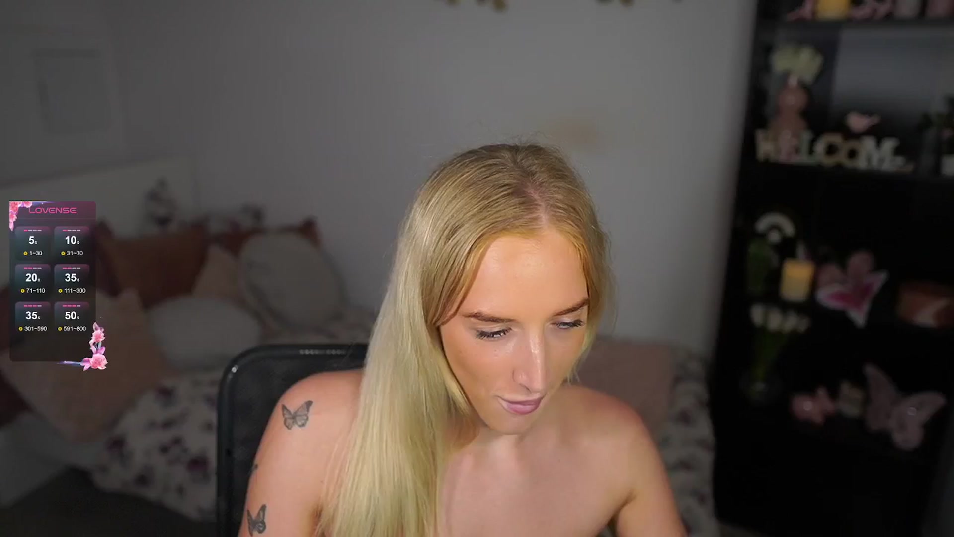 Gallery image thumbnail from NicoletteShea's myfreecams stream on, 08/27/2024, 16:03 image 17 of 20
