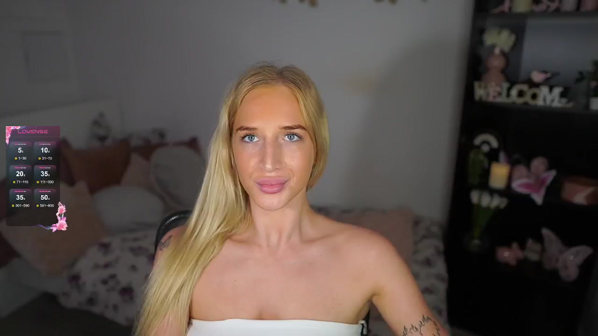 Gallery image thumbnail from NicoletteShea's myfreecams stream on, 08/27/2024, 17:59 image 1 of 20