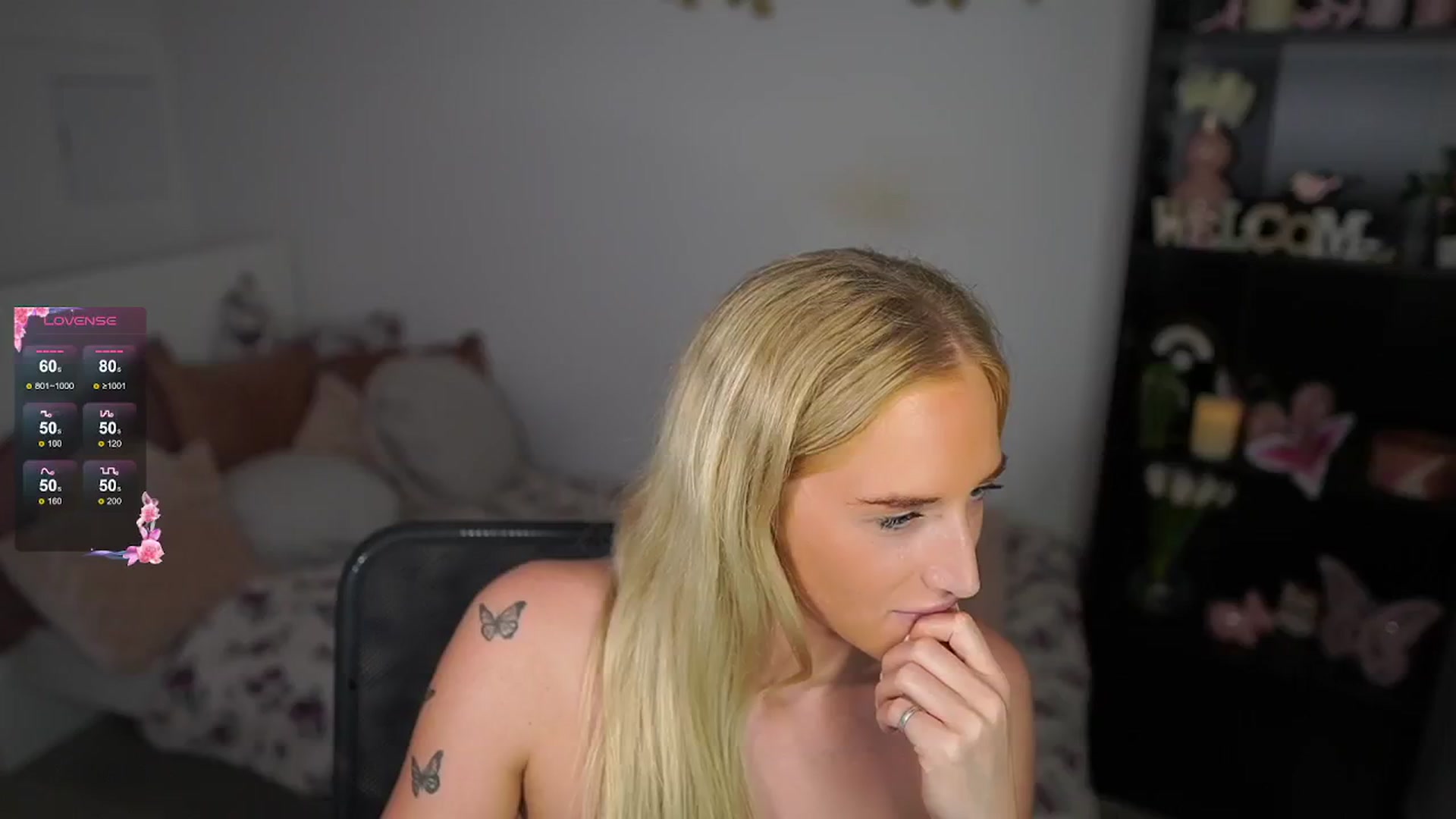 Gallery image thumbnail from NicoletteShea's myfreecams stream on, 08/27/2024, 17:59 image 20 of 20