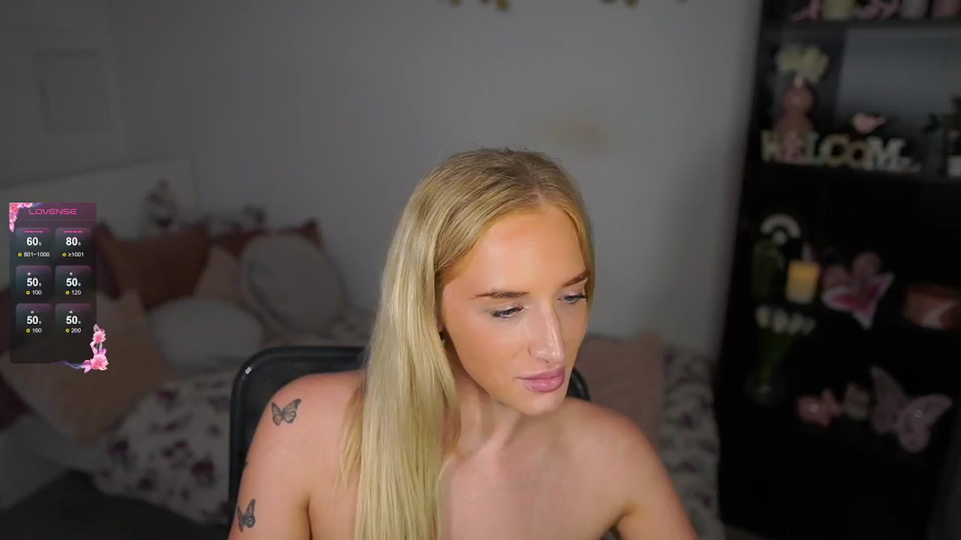 Gallery image thumbnail from NicoletteShea's myfreecams stream on, 08/27/2024, 17:59 image 15 of 20