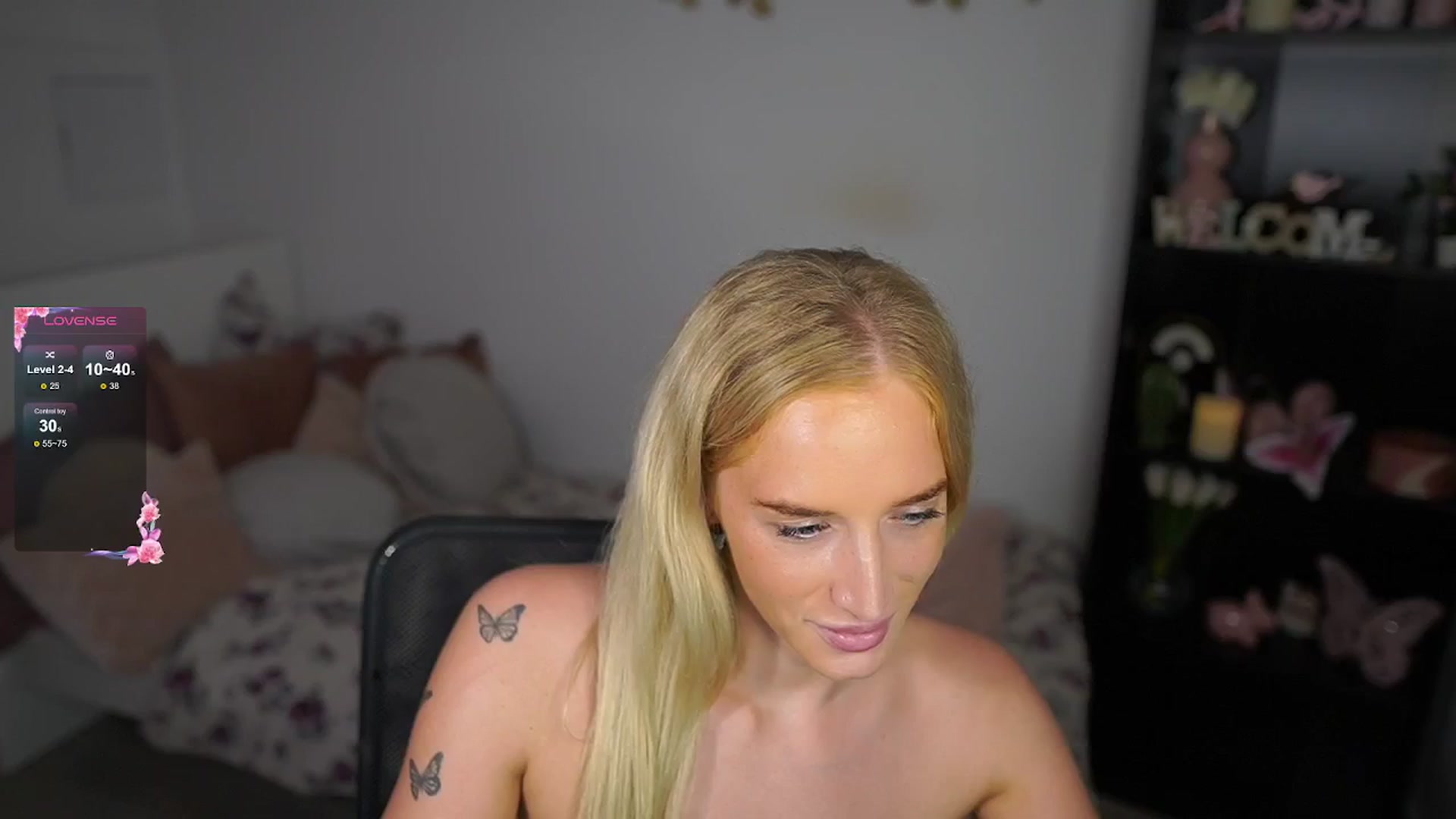 Gallery image thumbnail from NicoletteShea's myfreecams stream on, 08/27/2024, 17:59 image 14 of 20