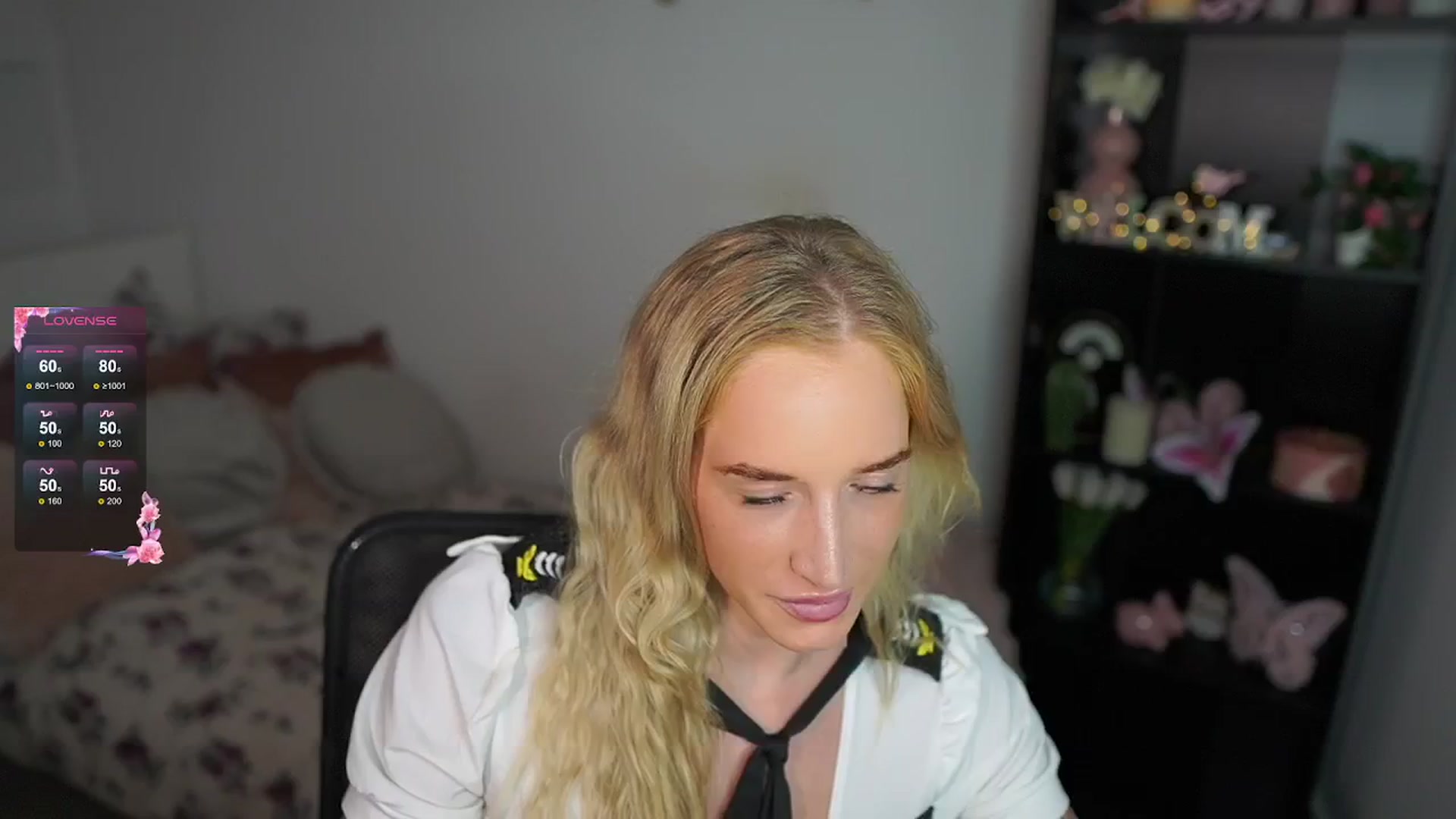 Gallery image thumbnail from NicoletteShea's myfreecams stream on, 08/28/2024, 15:47 image 5 of 20