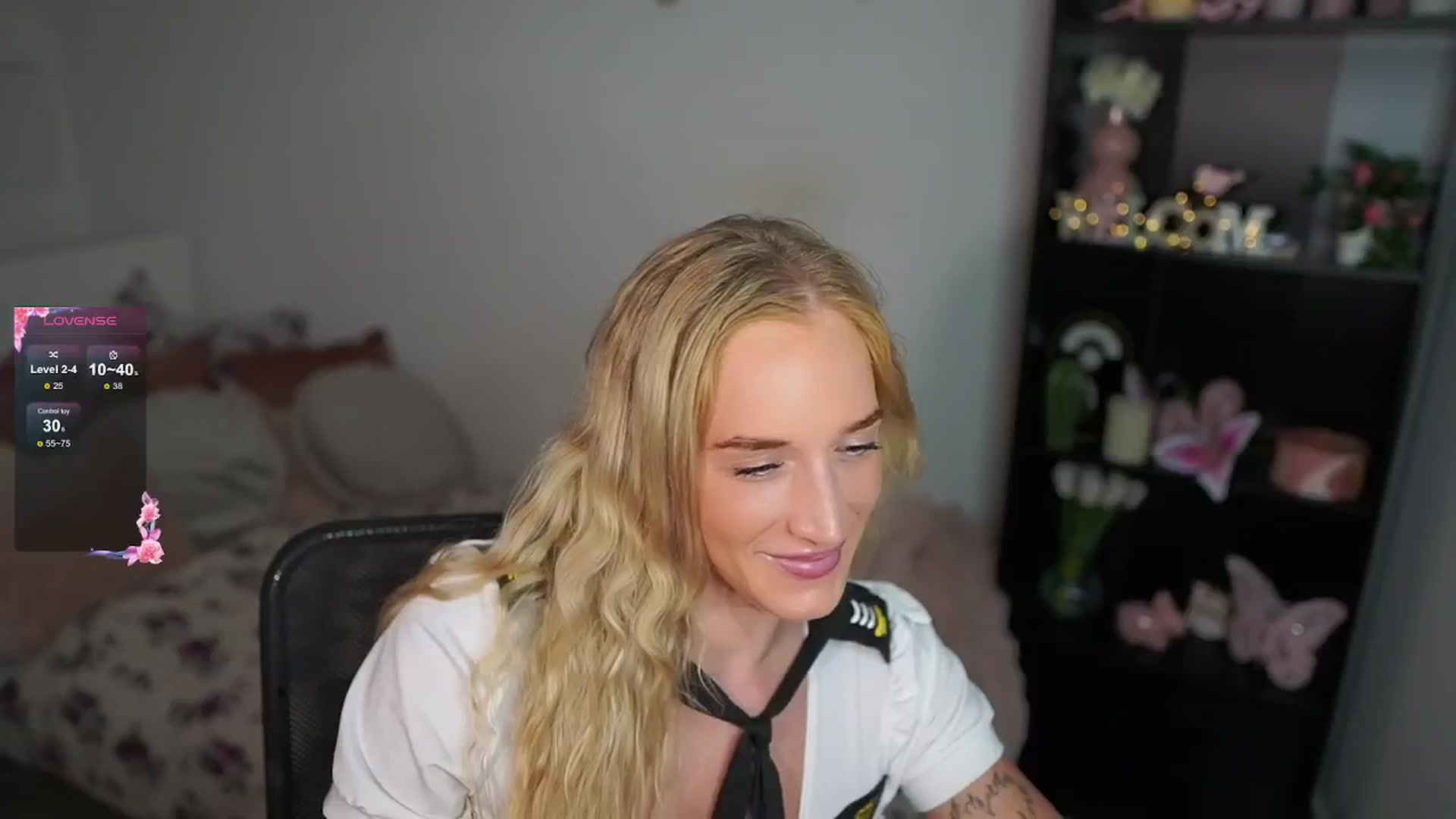 Gallery image thumbnail from NicoletteShea's myfreecams stream on, 08/28/2024, 15:47 image 6 of 20