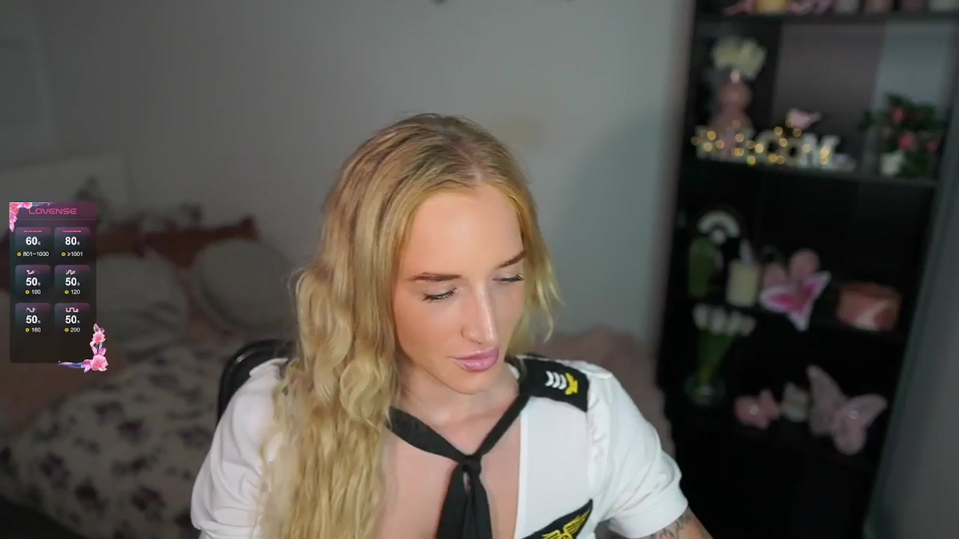Gallery image thumbnail from NicoletteShea's myfreecams stream on, 08/28/2024, 15:47 image 4 of 20