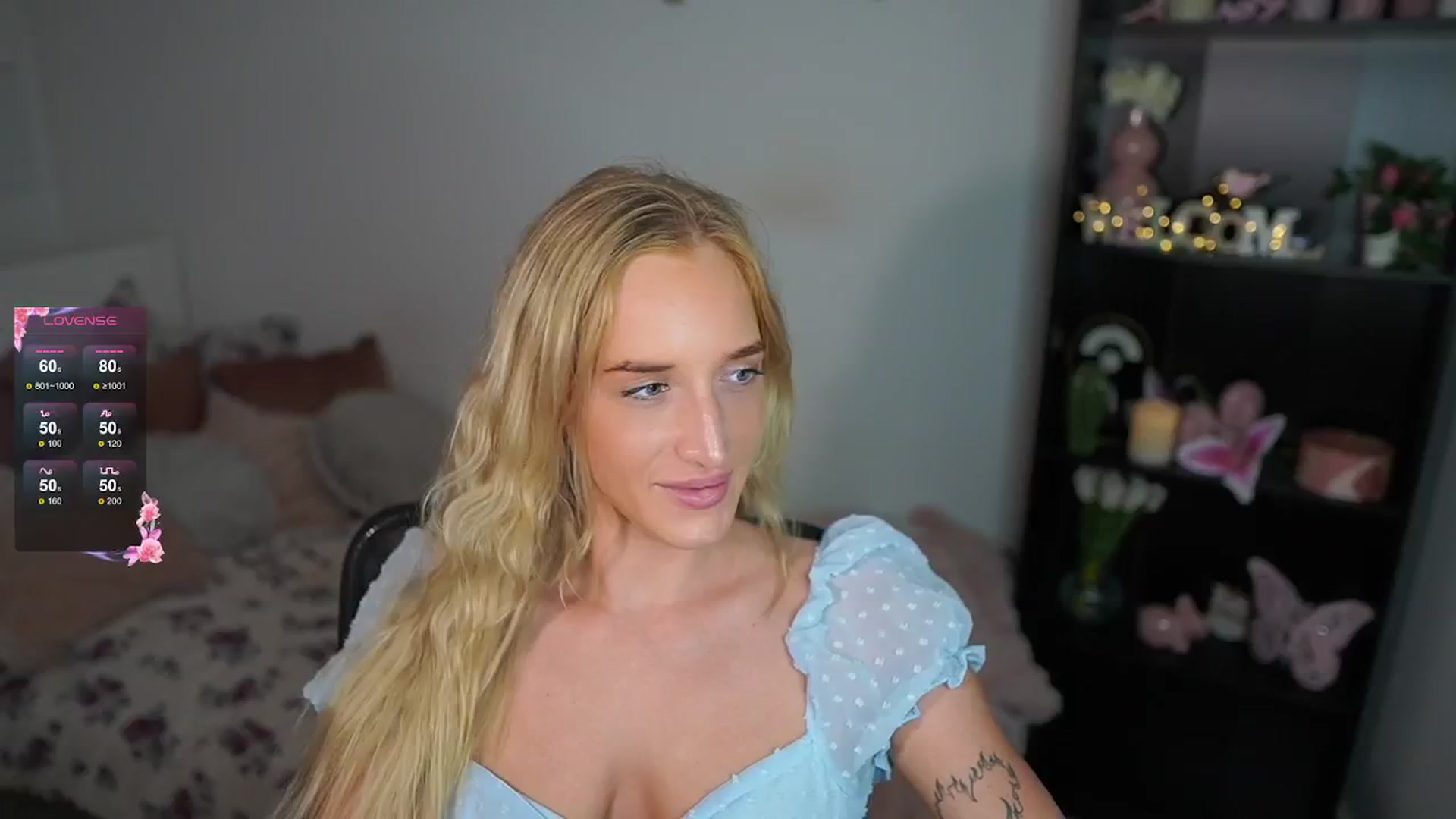 Gallery image thumbnail from NicoletteShea's myfreecams stream on, 08/29/2024, 16:05 image 14 of 20