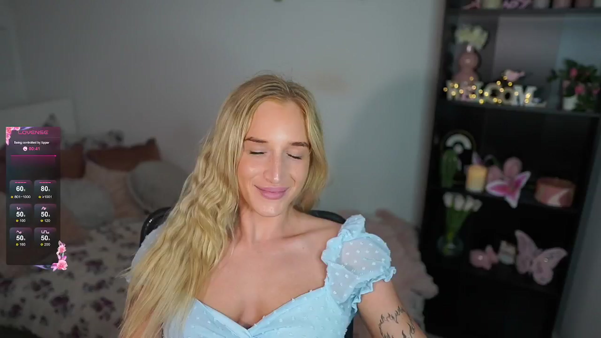 Gallery image thumbnail from NicoletteShea's myfreecams stream on, 08/29/2024, 16:05 image 17 of 20