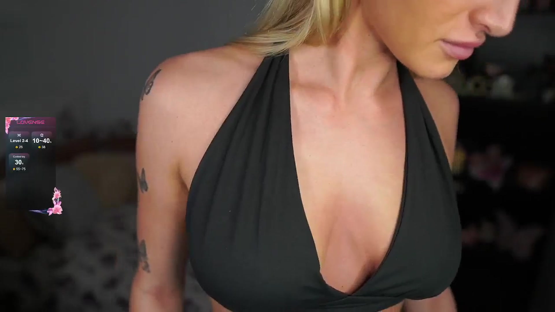 Gallery image thumbnail from NicoletteShea's myfreecams stream on, 09/02/2024, 16:31 image 18 of 20