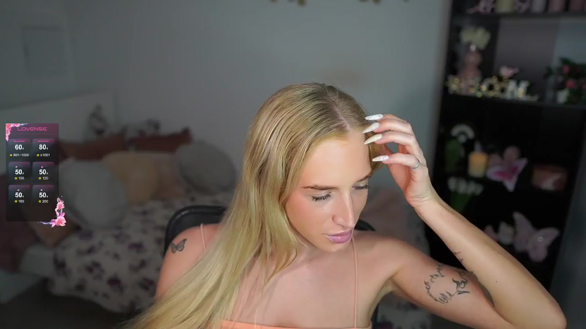 Gallery image thumbnail from NicoletteShea's myfreecams stream on, 09/03/2024, 15:07 image 8 of 20