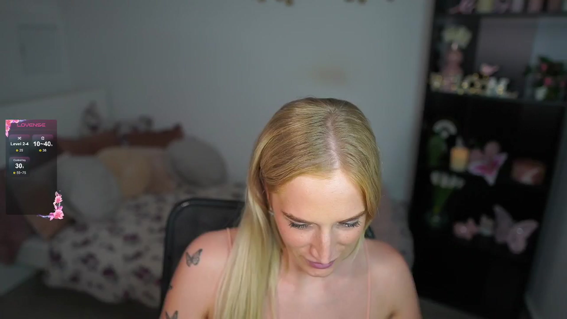 Gallery image thumbnail from NicoletteShea's myfreecams stream on, 09/03/2024, 16:36 image 6 of 20