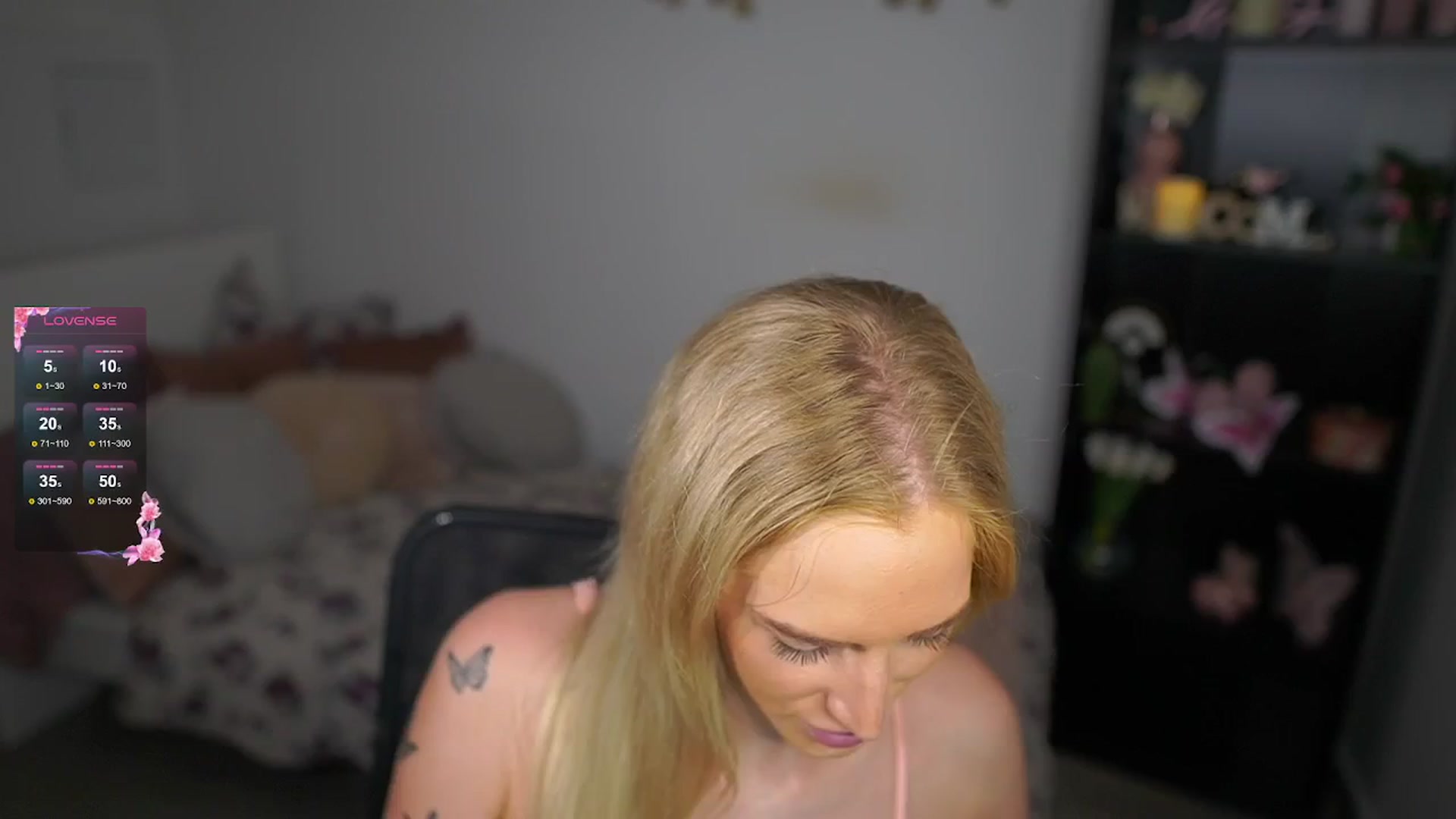 Gallery image thumbnail from NicoletteShea's myfreecams stream on, 09/05/2024, 13:41 image 6 of 20