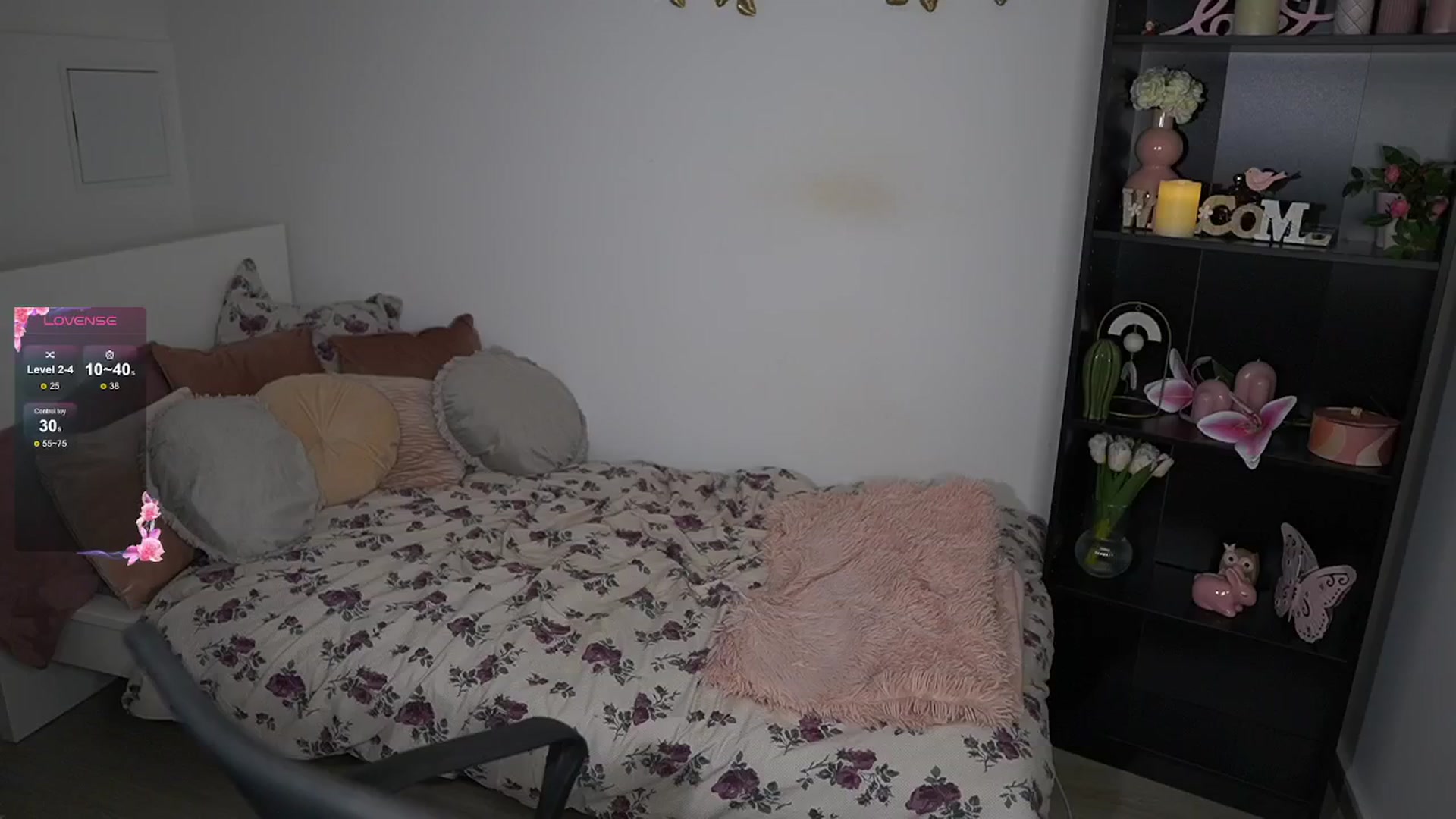 Gallery image thumbnail from NicoletteShea's myfreecams stream on, 09/05/2024, 16:10 image 17 of 20