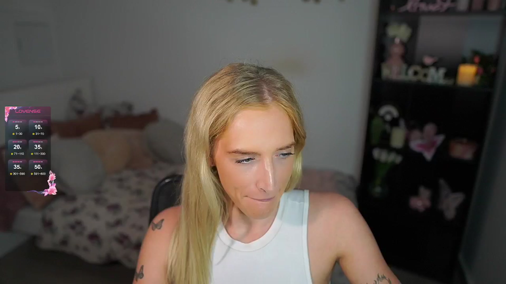 Gallery image thumbnail from NicoletteShea's myfreecams stream on, 09/10/2024, 16:03 image 11 of 20