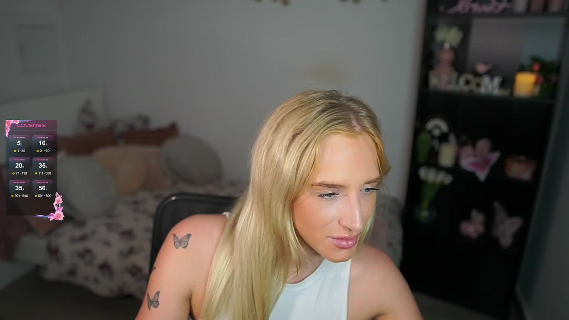 Gallery image thumbnail from NicoletteShea's myfreecams stream on, 09/10/2024, 16:03 image 4 of 20