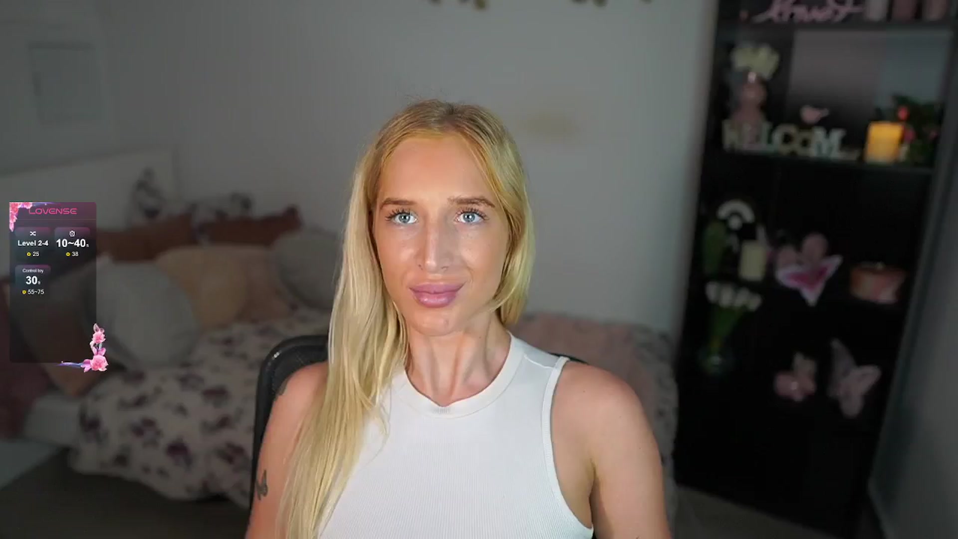 Gallery image thumbnail from NicoletteShea's myfreecams stream on, 09/10/2024, 16:03 image 12 of 20