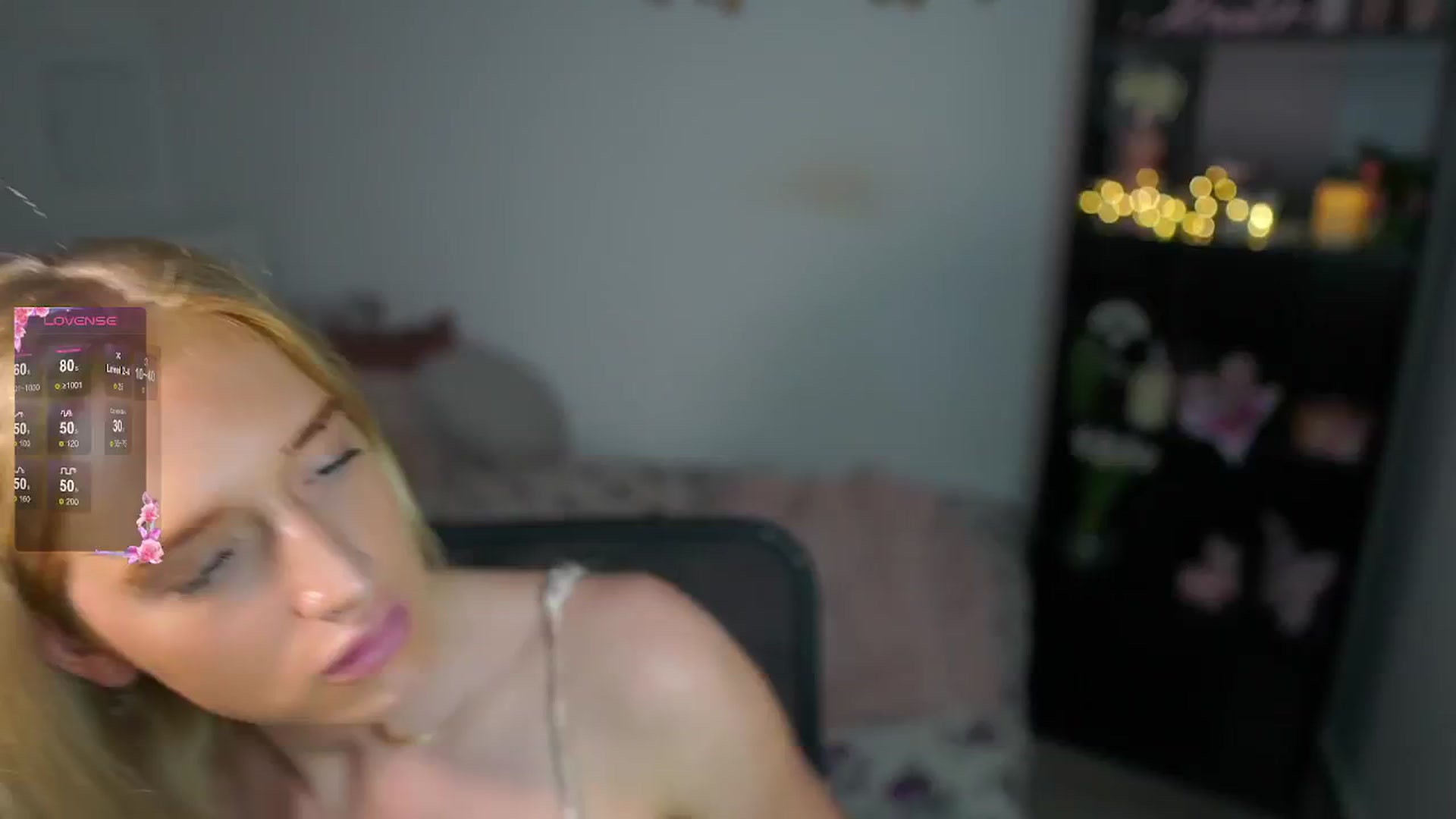 Gallery image thumbnail from NicoletteShea's myfreecams stream on, 09/11/2024, 13:56 image 15 of 20