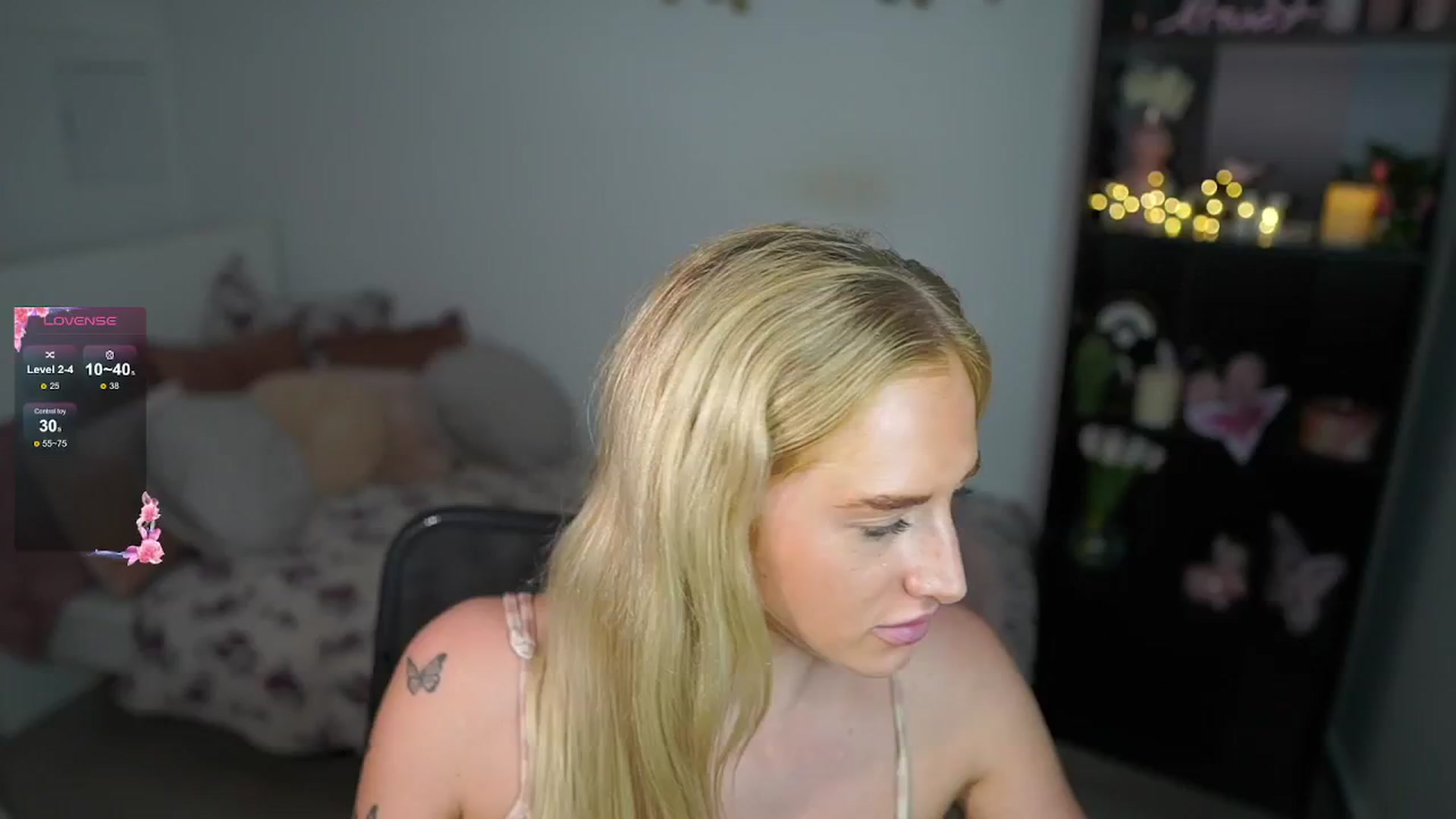 Gallery image thumbnail from NicoletteShea's myfreecams stream on, 09/11/2024, 18:03 image 12 of 20