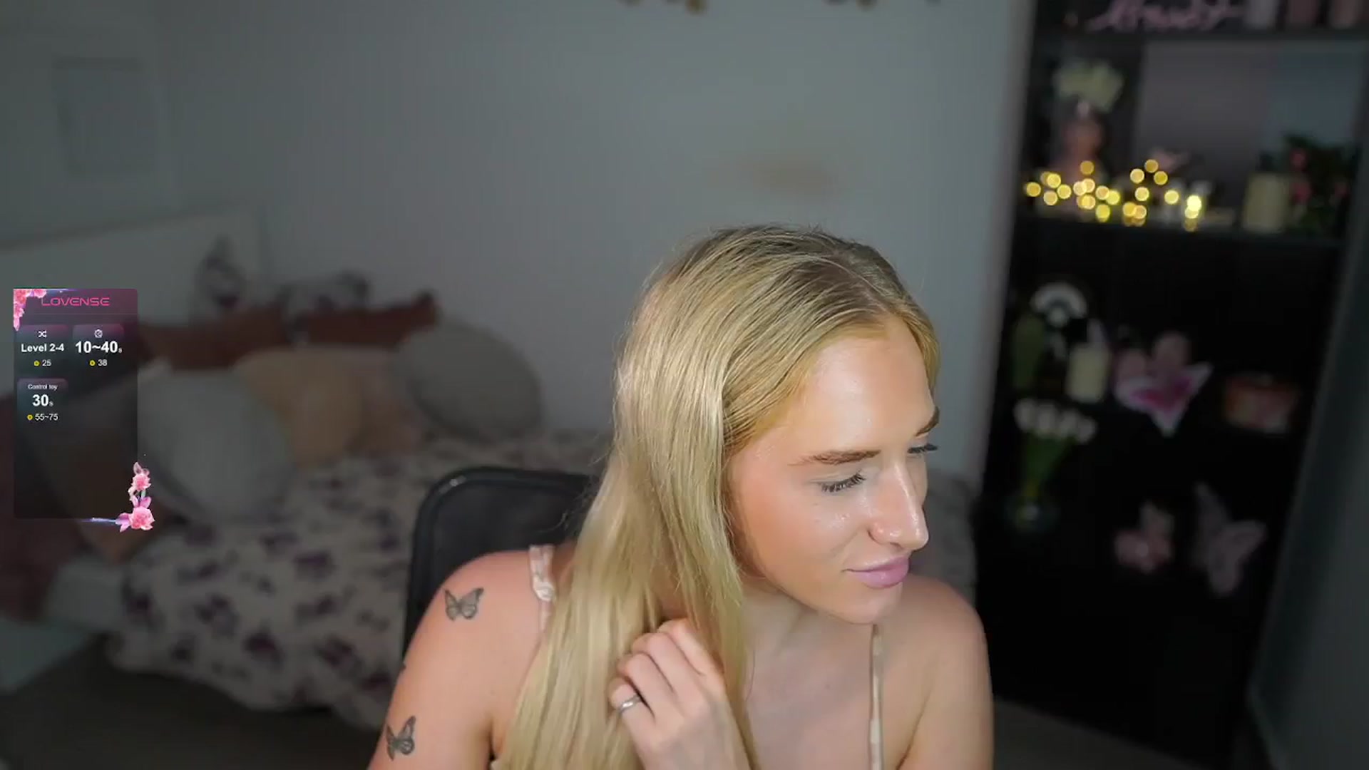 Gallery image thumbnail from NicoletteShea's myfreecams stream on, 09/11/2024, 18:03 image 19 of 20