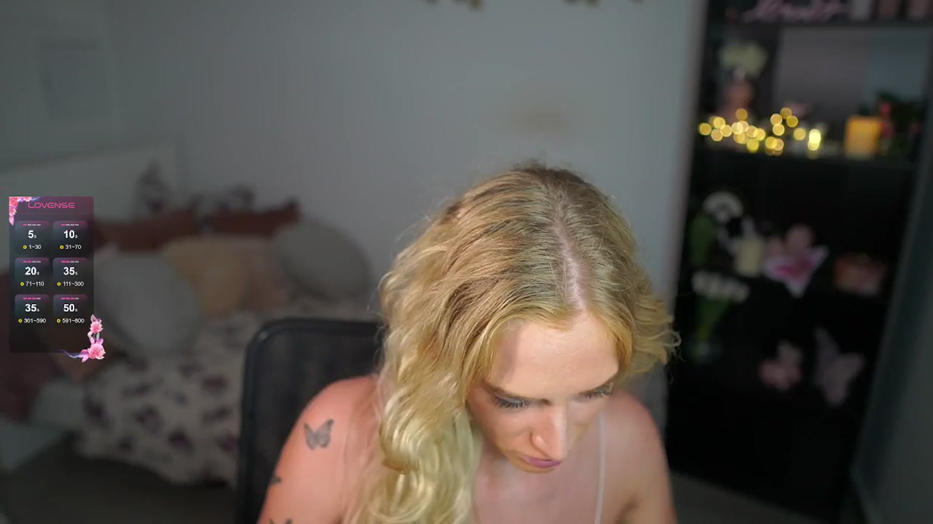 Gallery image thumbnail from NicoletteShea's myfreecams stream on, 09/12/2024, 09:42 image 10 of 20