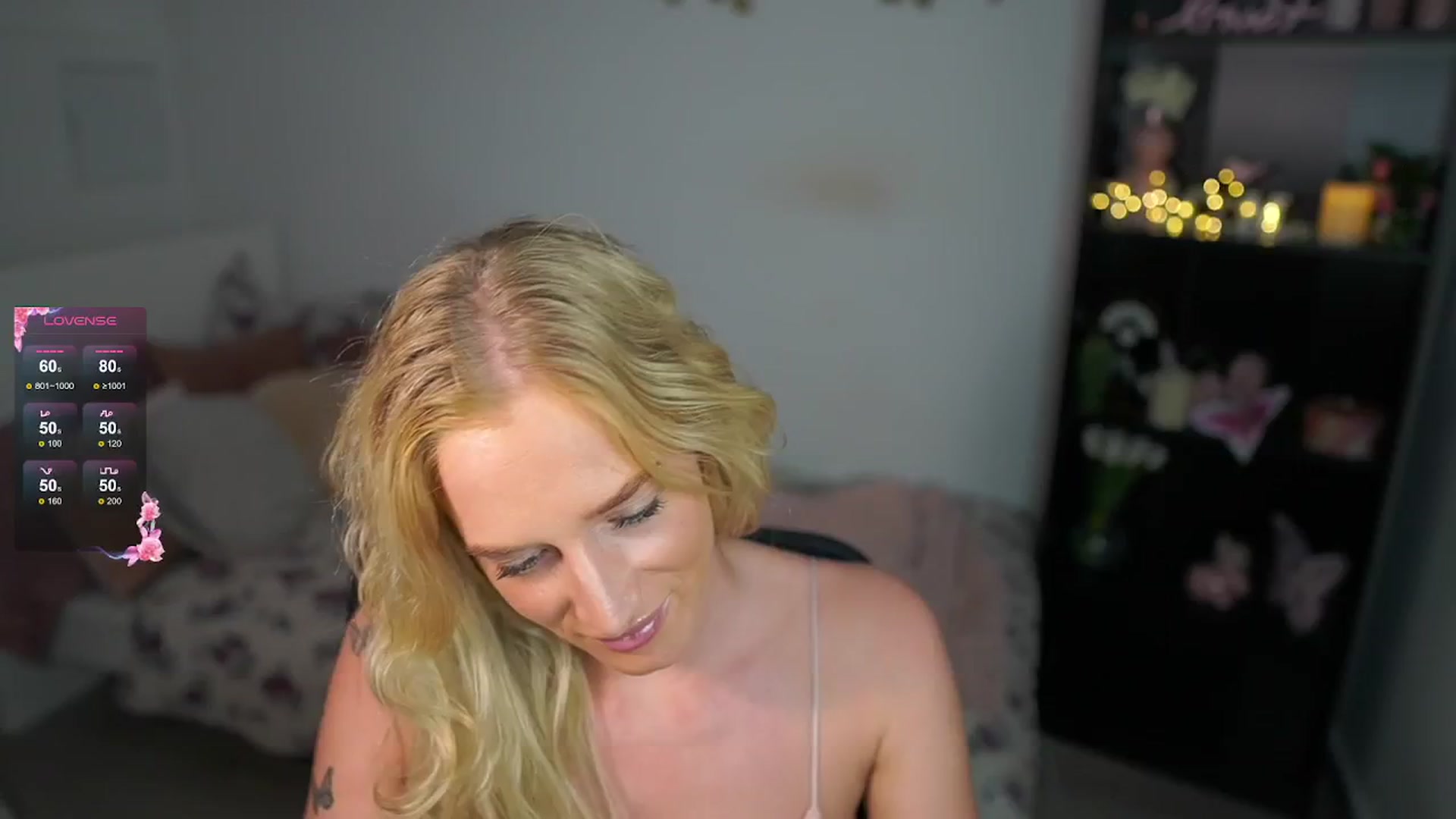 Gallery image thumbnail from NicoletteShea's myfreecams stream on, 09/12/2024, 09:42 image 8 of 20