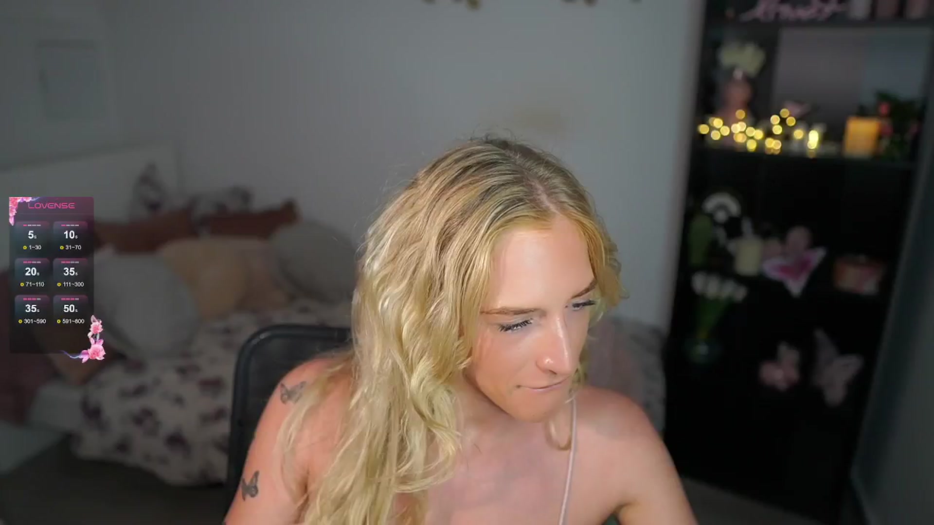 Gallery image thumbnail from NicoletteShea's myfreecams stream on, 09/12/2024, 09:42 image 3 of 20