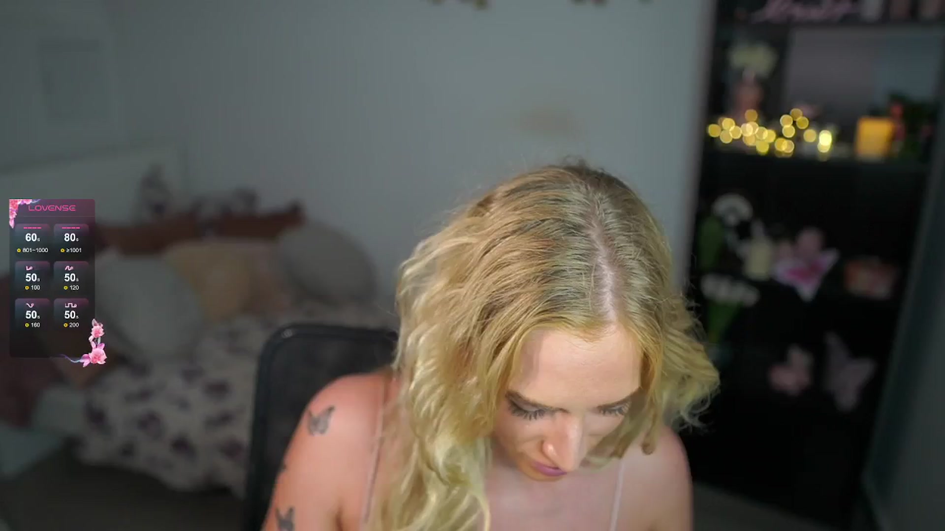 Gallery image thumbnail from NicoletteShea's myfreecams stream on, 09/12/2024, 09:42 image 15 of 20