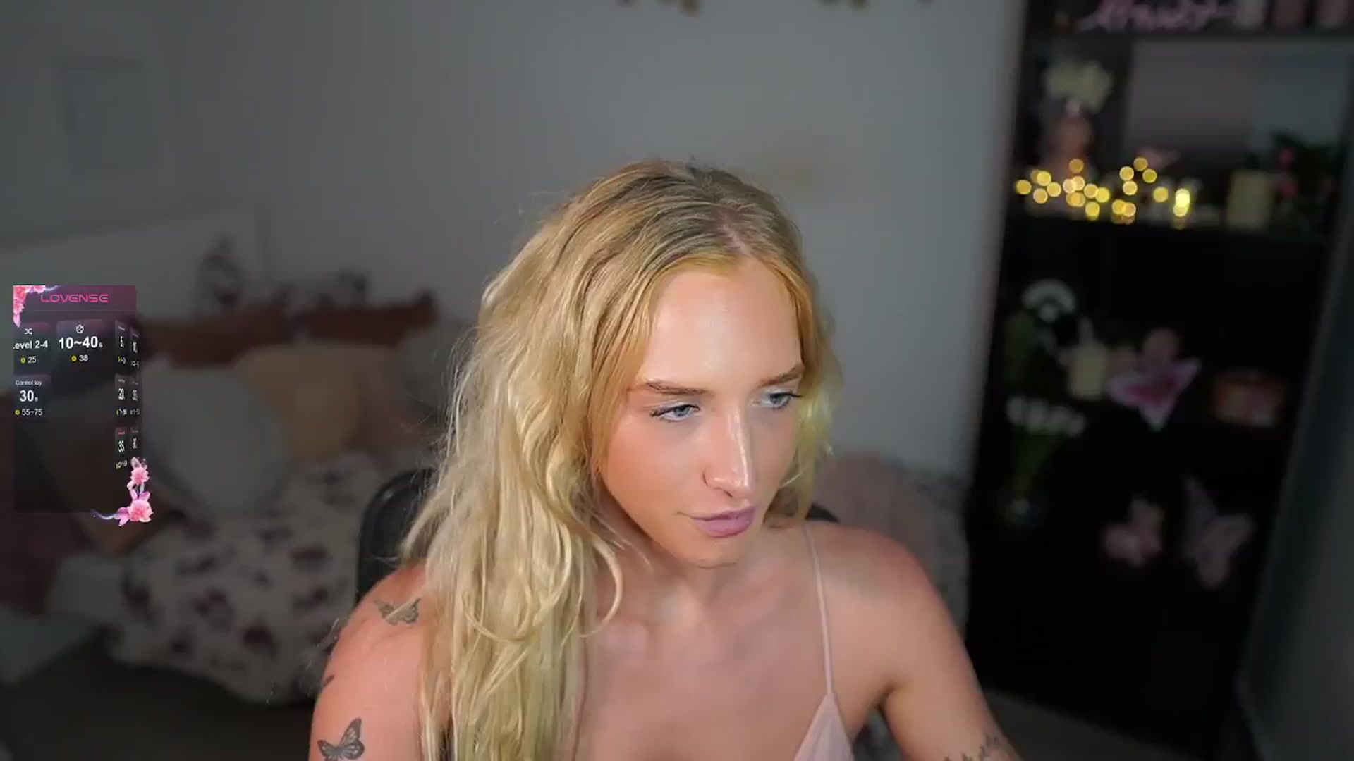 Gallery image thumbnail from NicoletteShea's myfreecams stream on, 09/12/2024, 12:59 image 14 of 20