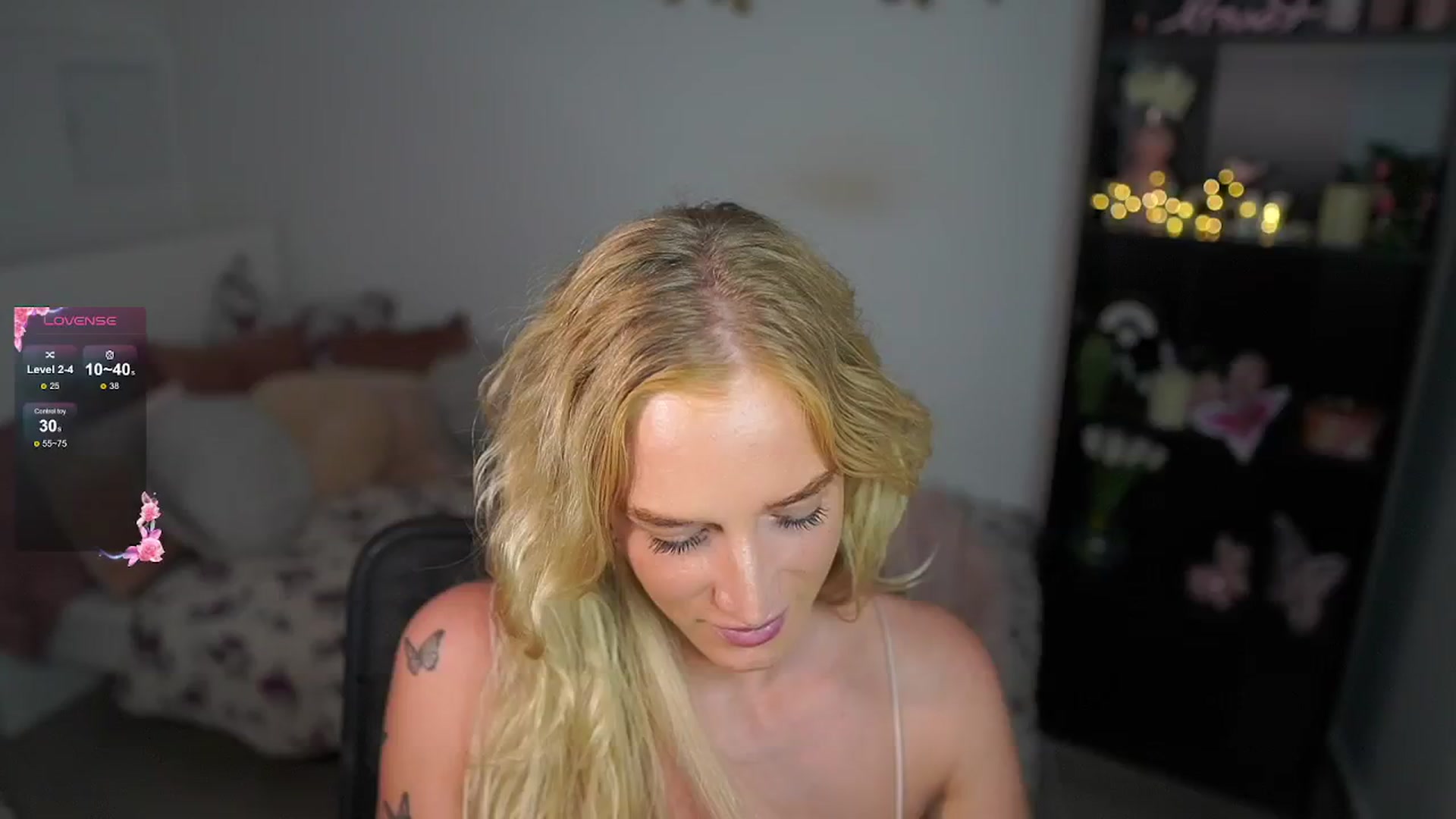 Gallery image thumbnail from NicoletteShea's myfreecams stream on, 09/12/2024, 12:59 image 20 of 20