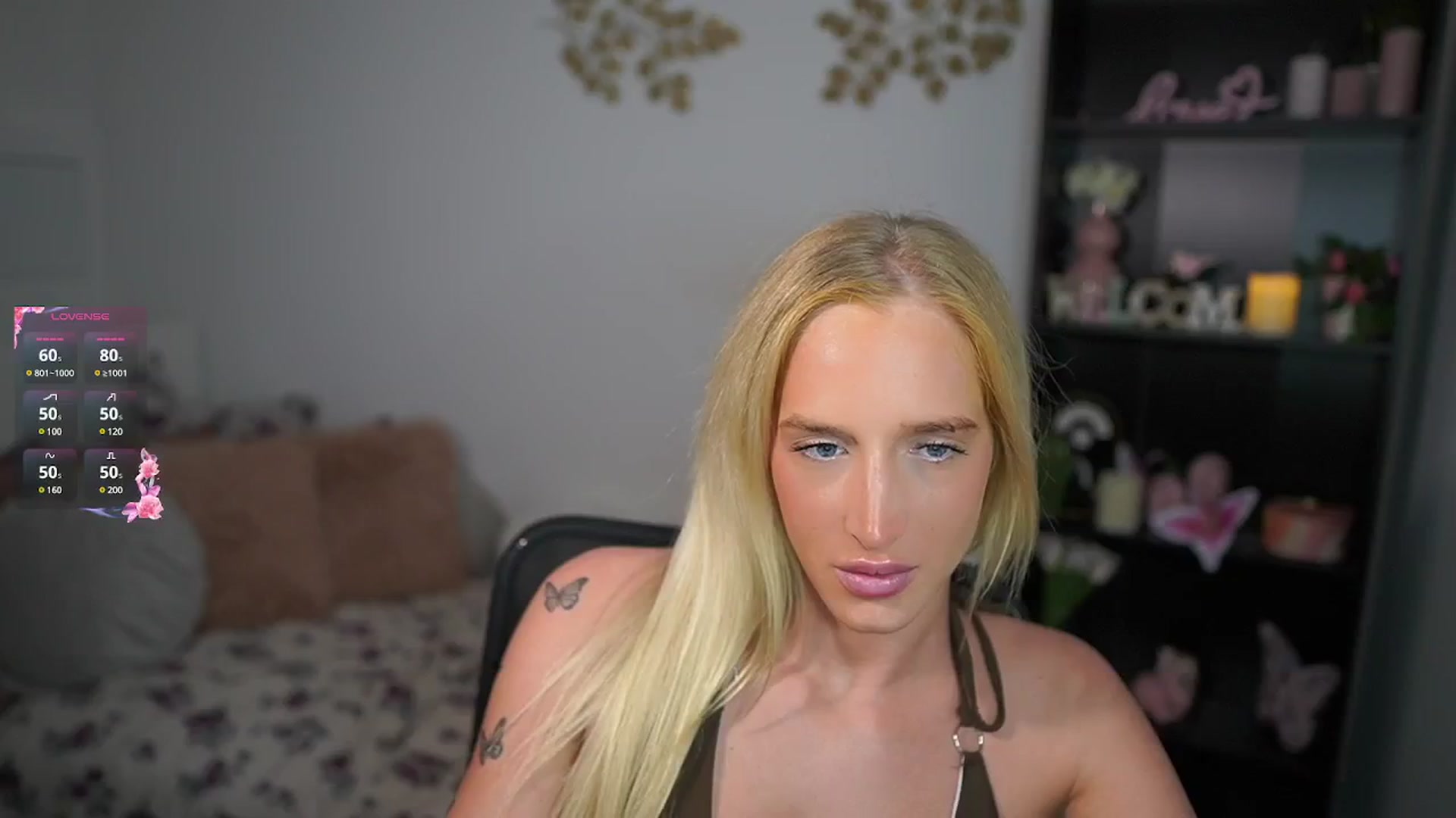 Gallery image thumbnail from NicoletteShea's myfreecams stream on, 09/22/2024, 13:54 image 14 of 20