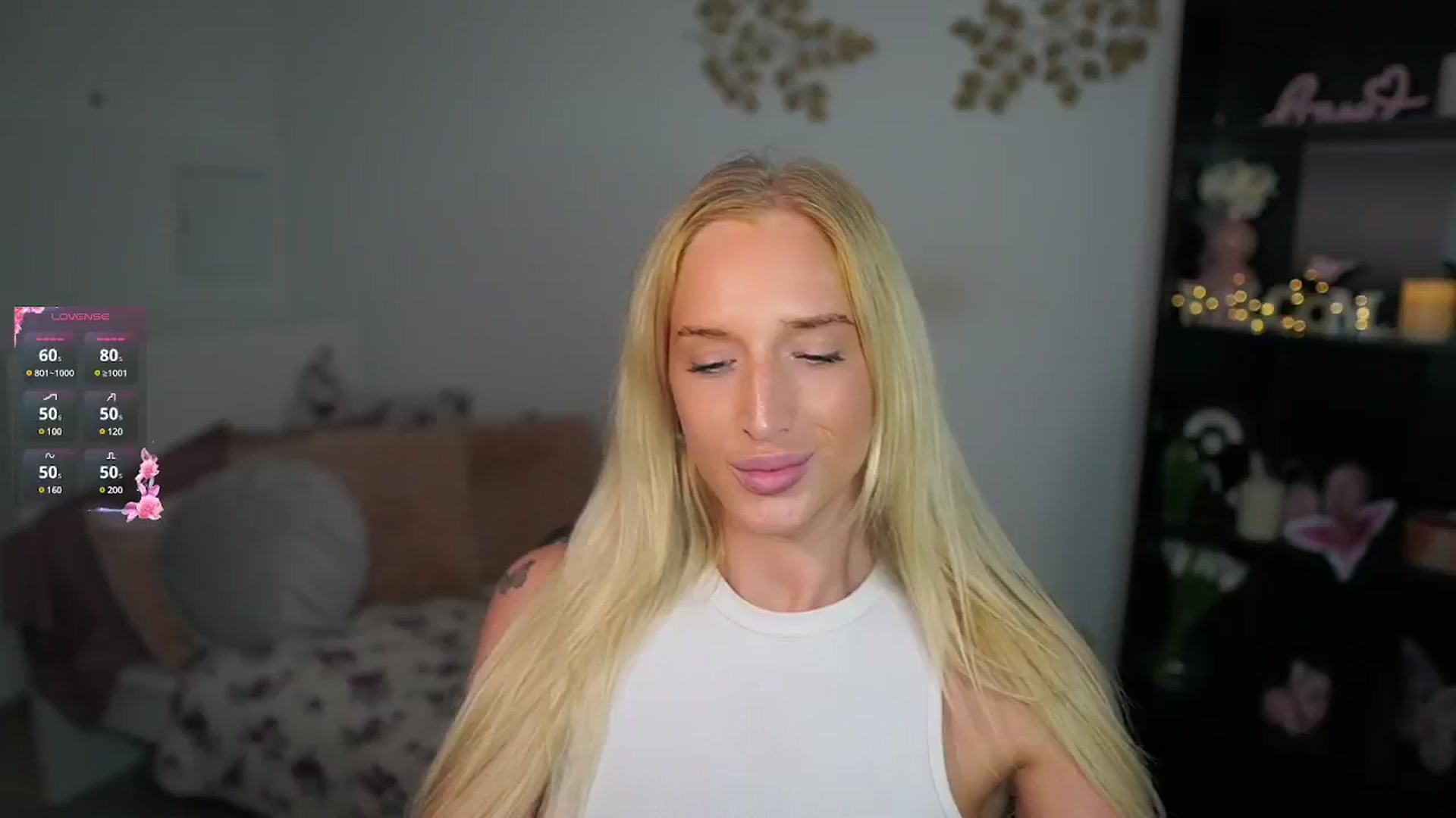 Gallery image thumbnail from NicoletteShea's myfreecams stream on, 09/23/2024, 16:32 image 17 of 20