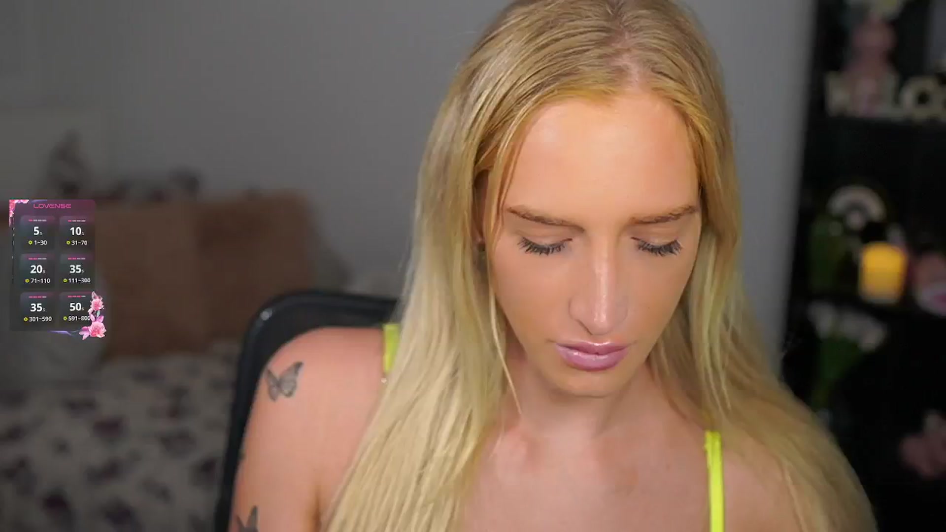 Gallery image thumbnail from NicoletteShea's myfreecams stream on, 09/25/2024, 17:33 image 1 of 20
