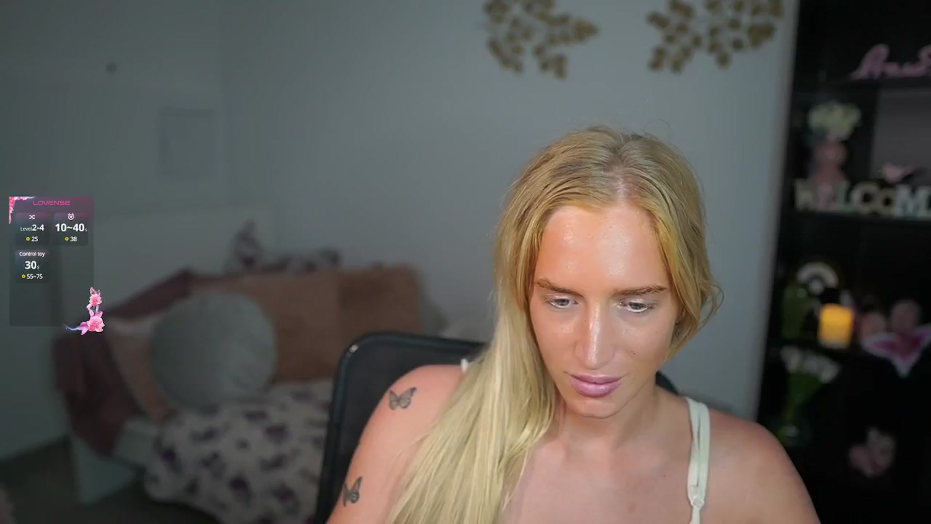 Gallery image thumbnail from NicoletteShea's myfreecams stream on, 09/26/2024, 12:55 image 20 of 20