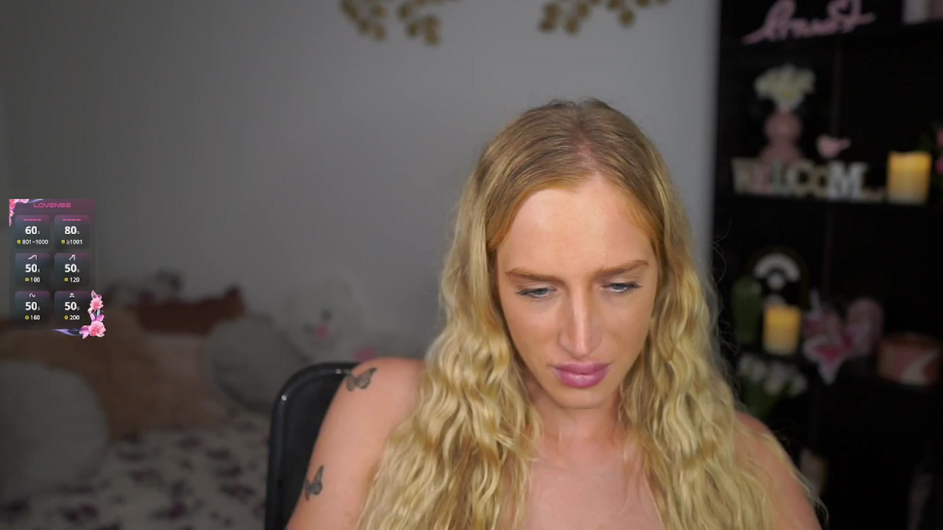 Gallery image thumbnail from NicoletteShea's myfreecams stream on, 10/29/2024, 17:26 image 6 of 20