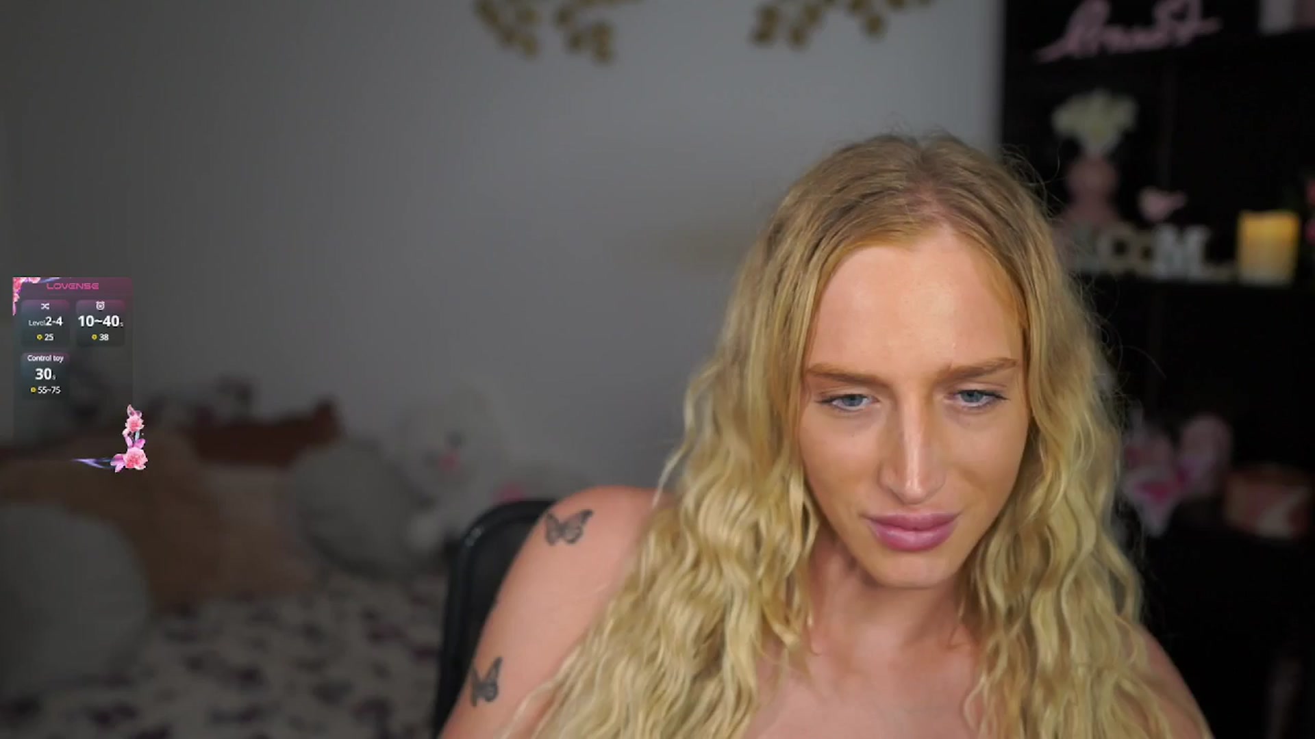 Gallery image thumbnail from NicoletteShea's myfreecams stream on, 10/29/2024, 17:26 image 11 of 20