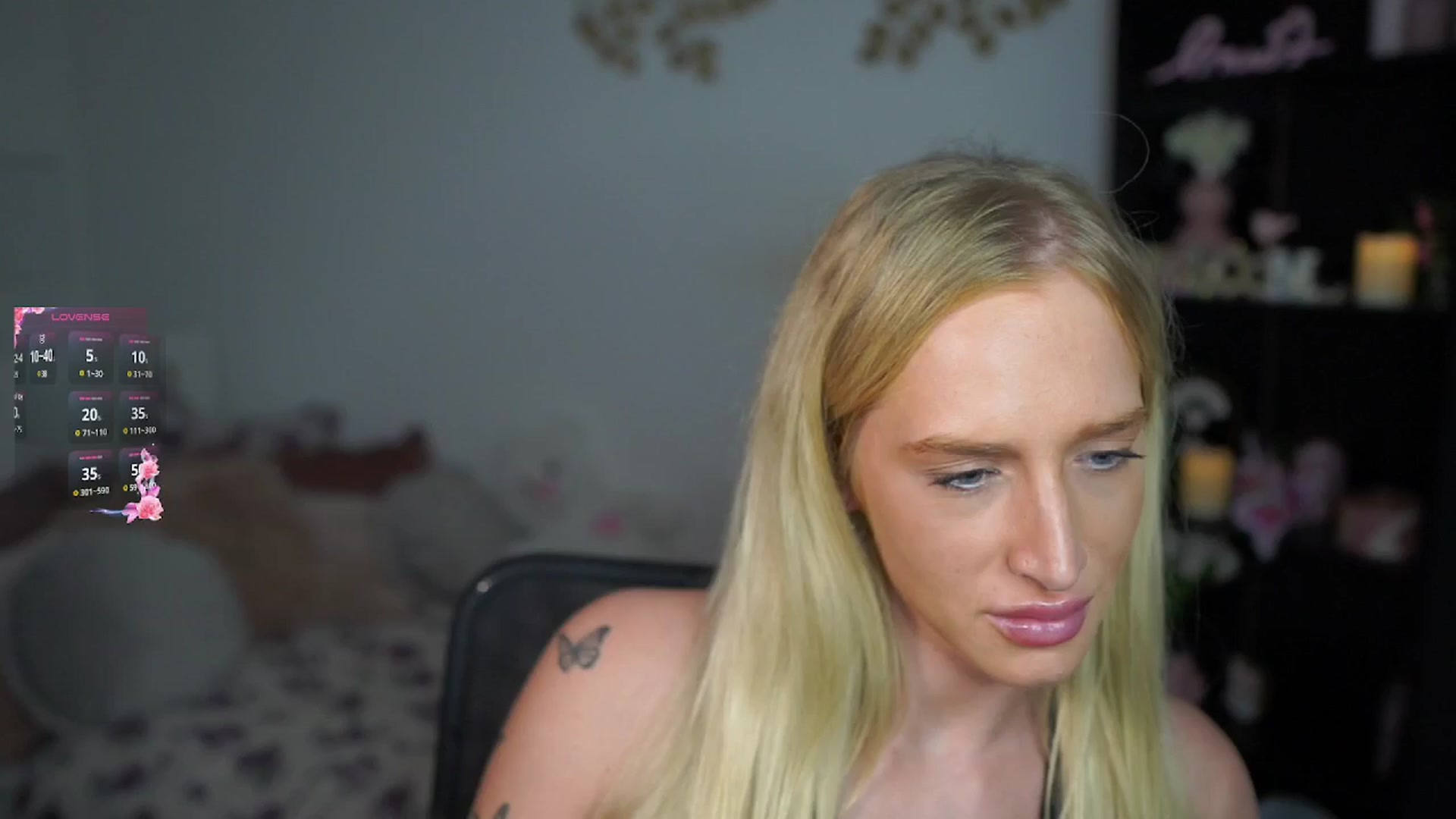 Gallery image thumbnail from NicoletteShea's myfreecams stream on, 10/30/2024, 16:28 image 9 of 20