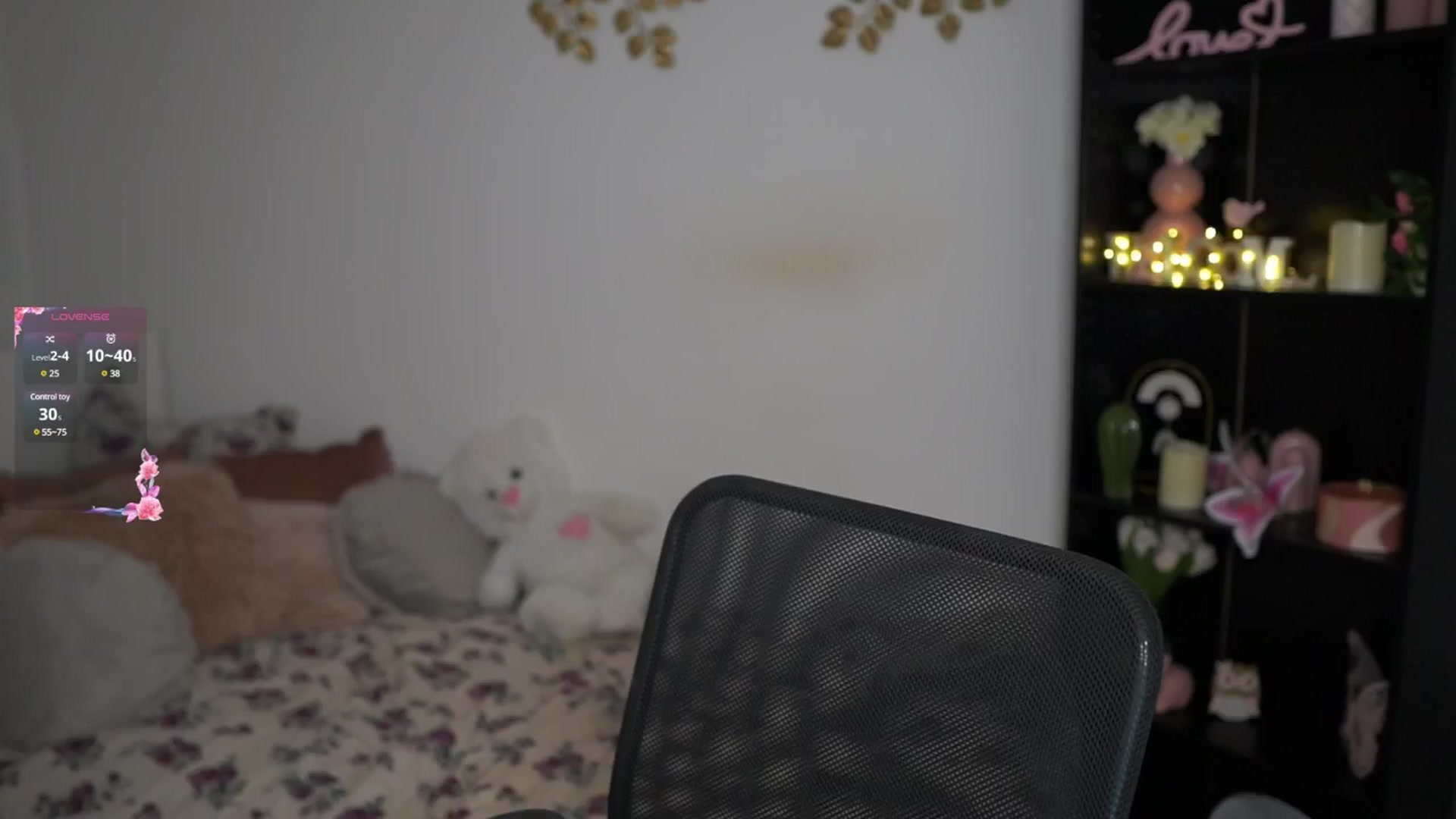 Gallery image thumbnail from NicoletteShea's myfreecams stream on, 11/14/2024, 14:10 image 15 of 20