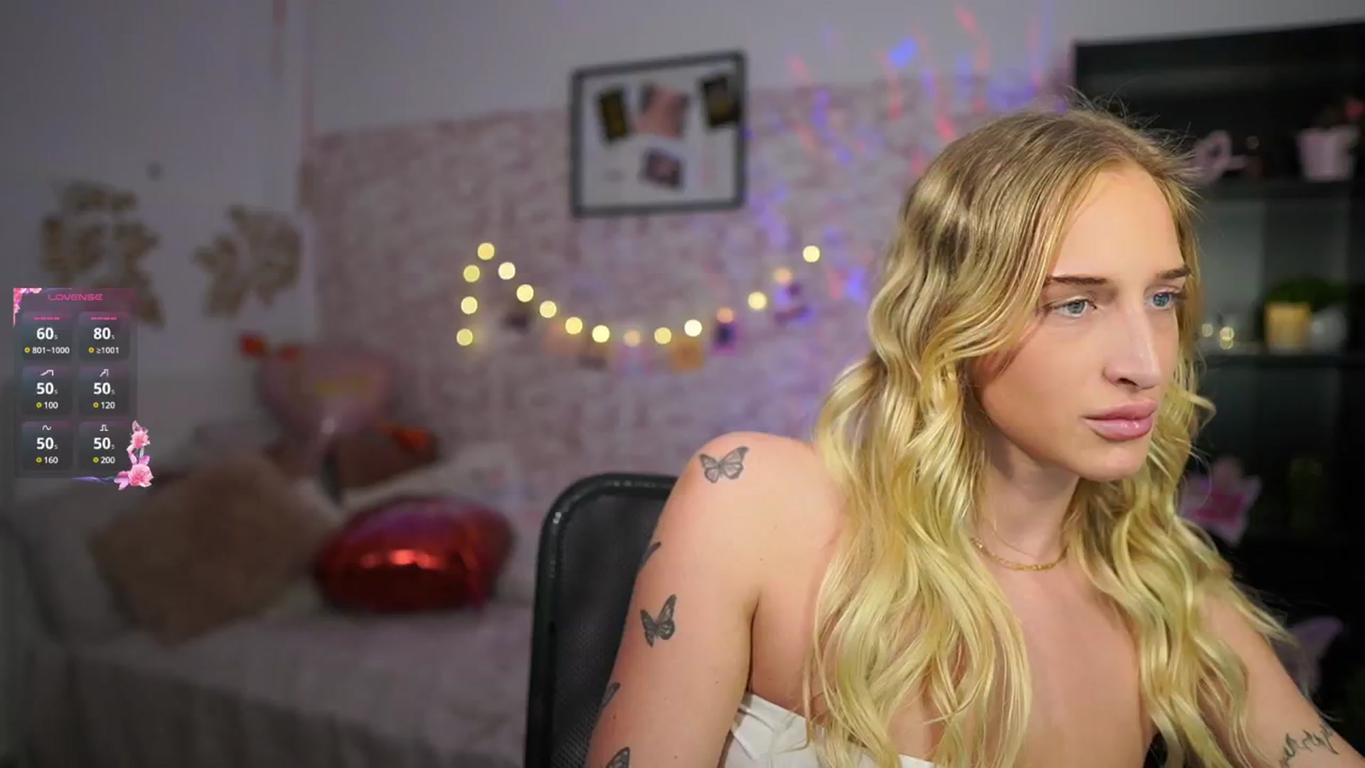 Gallery image thumbnail from NicoletteShea's myfreecams stream on, 02/16/2025, 10:58 image 11 of 20