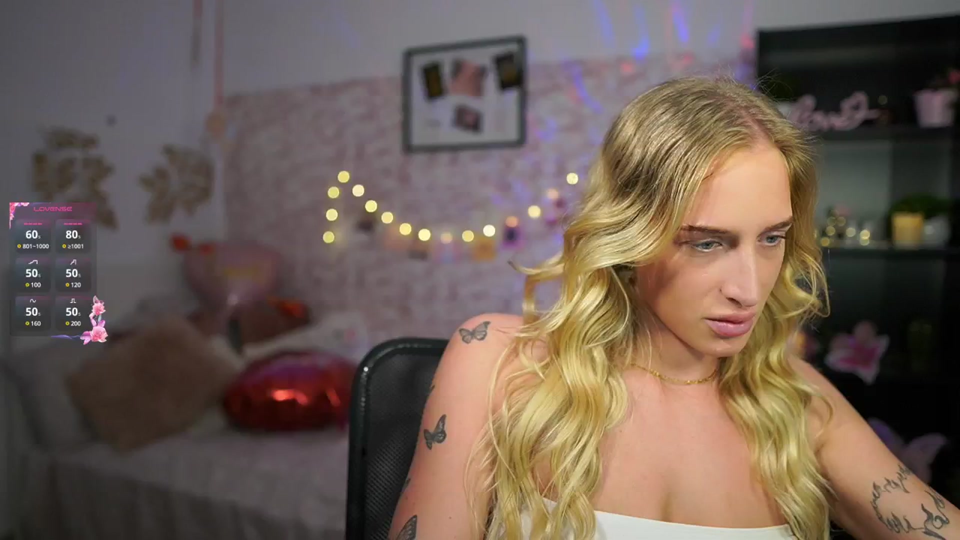 Gallery image thumbnail from NicoletteShea's myfreecams stream on, 02/16/2025, 10:58 image 17 of 20