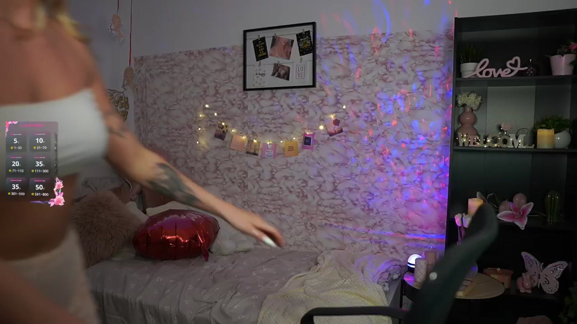Gallery image thumbnail from NicoletteShea's myfreecams stream on, 02/16/2025, 10:58 image 18 of 20