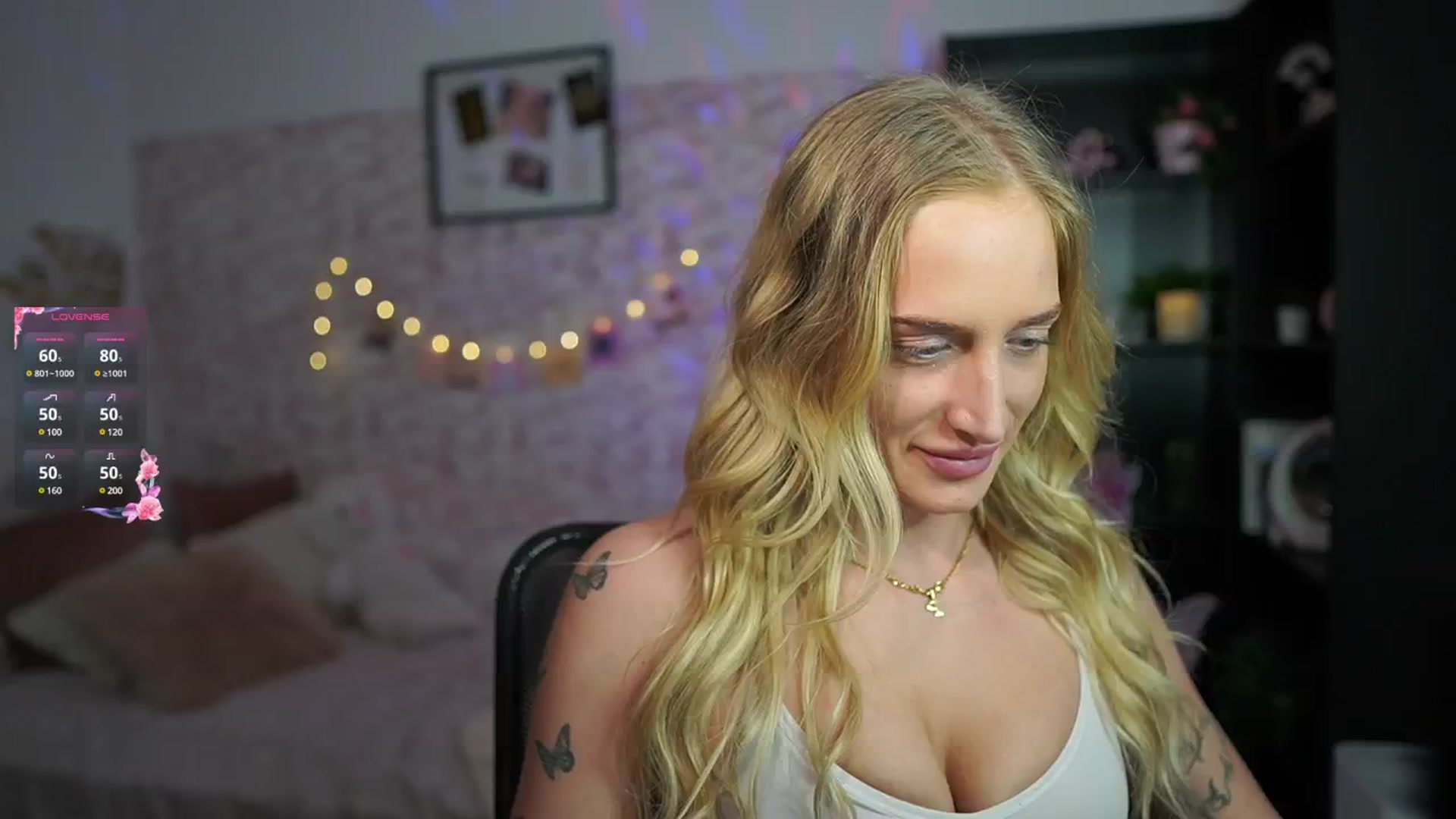 Gallery image thumbnail from NicoletteShea's myfreecams stream on, 02/18/2025, 17:50 image 6 of 20