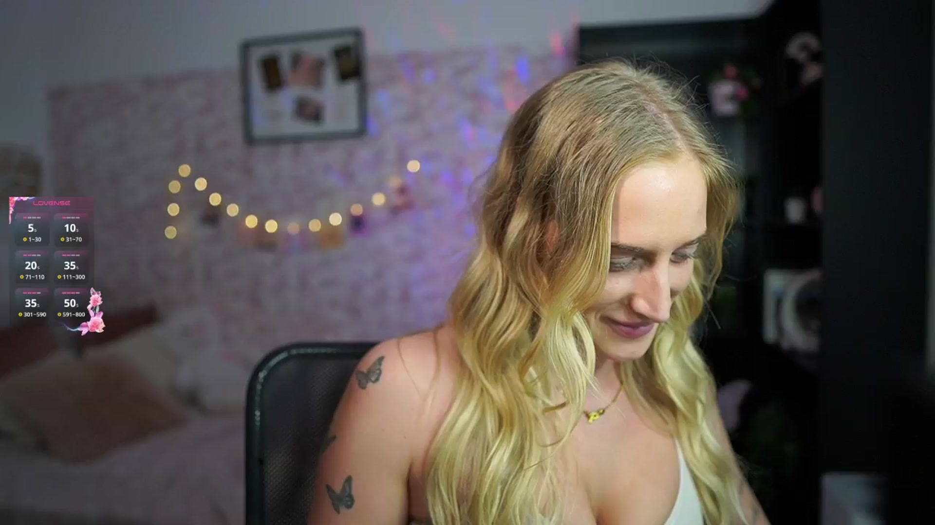 Gallery image thumbnail from NicoletteShea's myfreecams stream on, 02/18/2025, 18:49 image 18 of 20