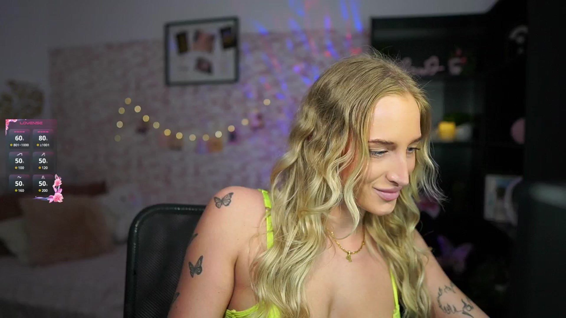 Gallery image thumbnail from NicoletteShea's myfreecams stream on, 03/11/2025, 13:59 image 3 of 20