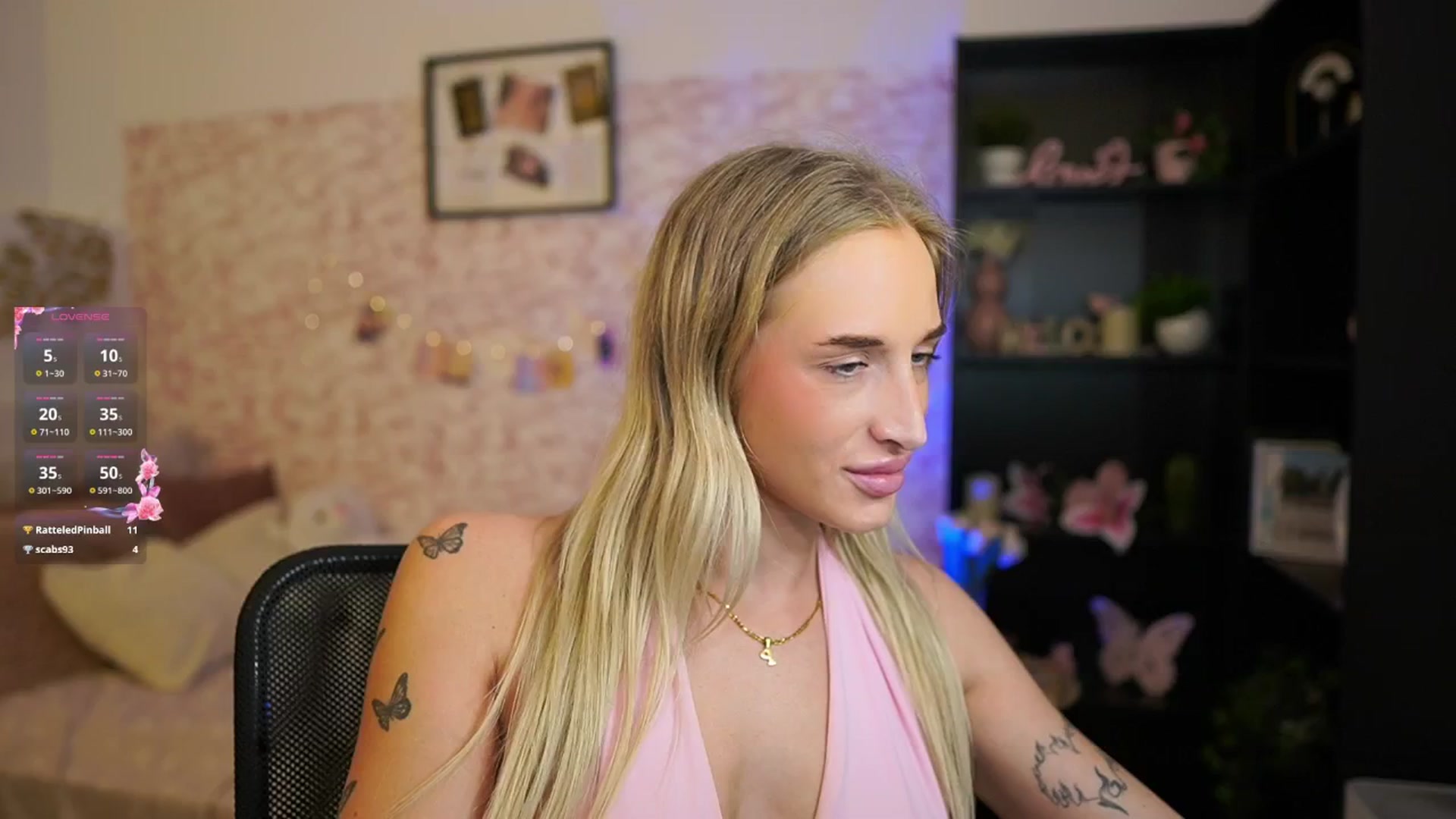 Gallery image thumbnail from NicoletteShea's myfreecams stream on, 03/27/2025, 11:26 image 9 of 20