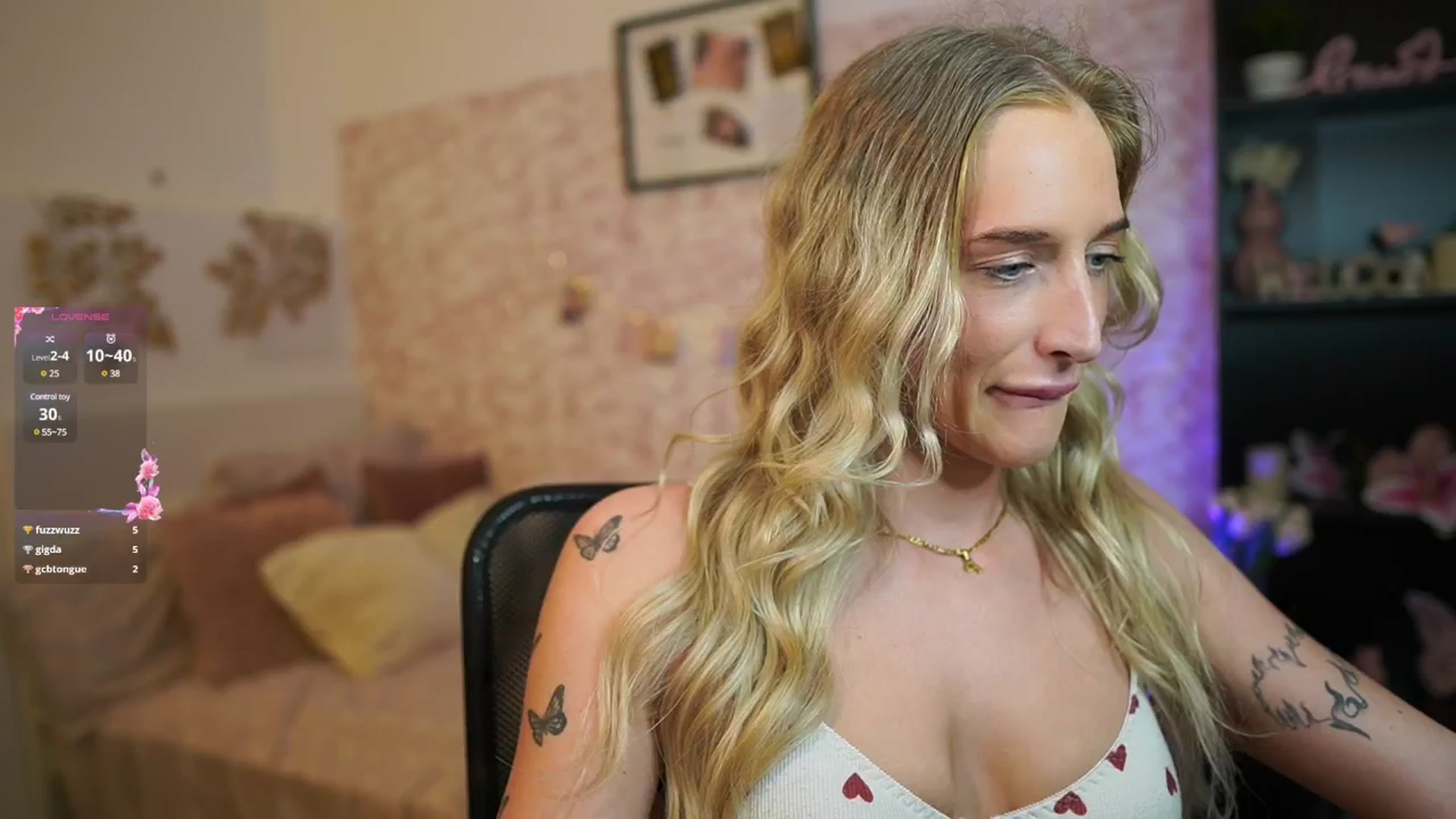 Gallery image thumbnail from NicoletteShea's myfreecams stream on, 04/02/2025, 16:44 image 15 of 20