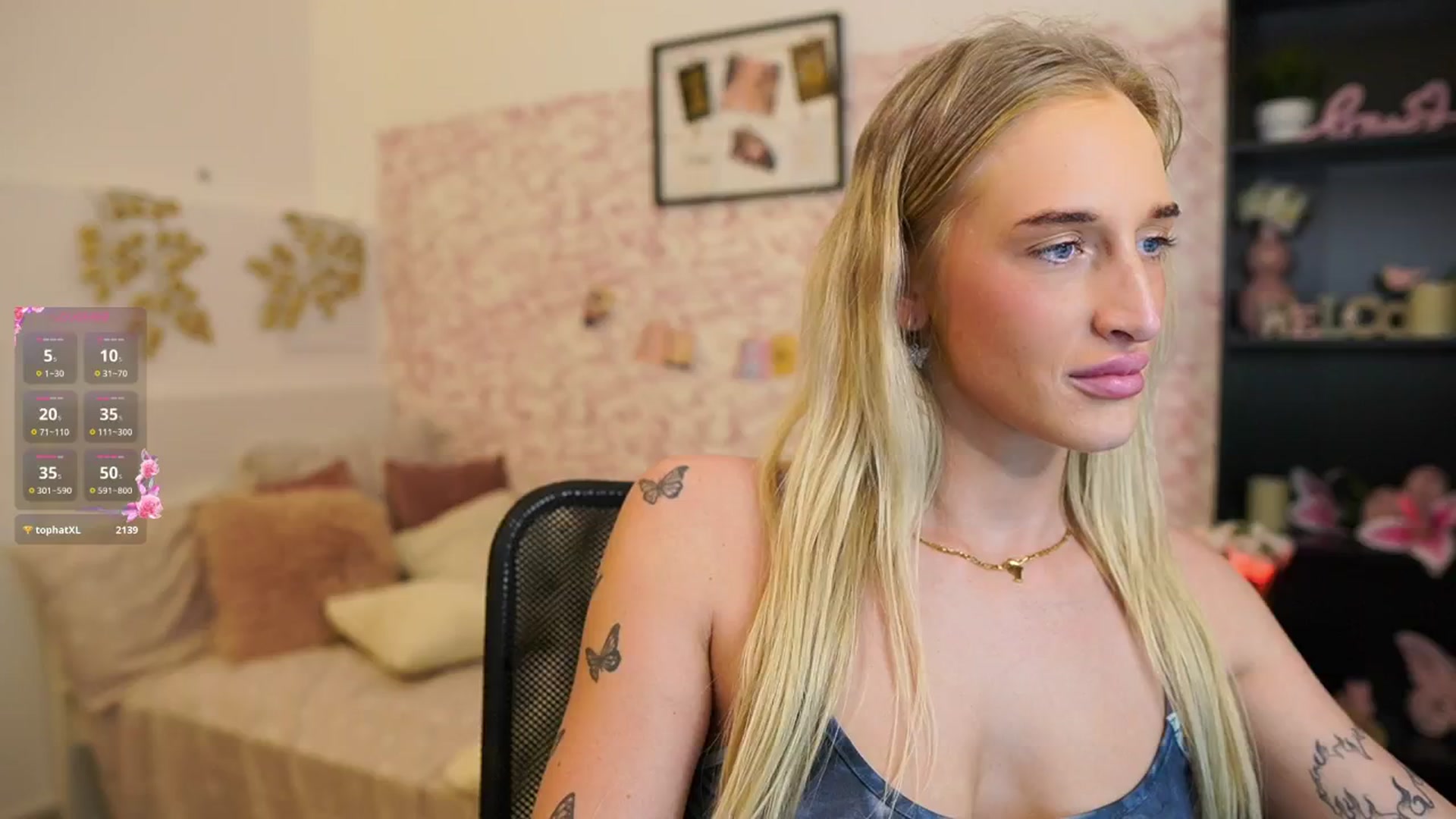 Gallery image thumbnail from NicoletteShea's myfreecams stream on, 04/14/2025, 12:43 image 3 of 20