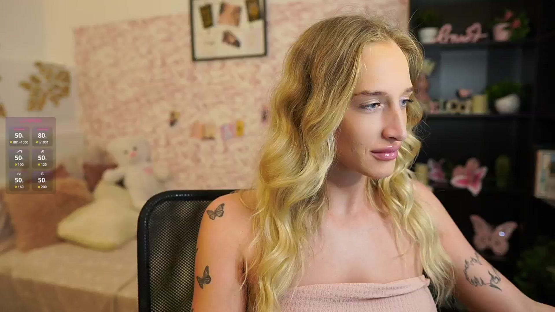 Gallery image thumbnail from NicoletteShea's myfreecams stream on, 05/02/2025, 13:46 image 4 of 20