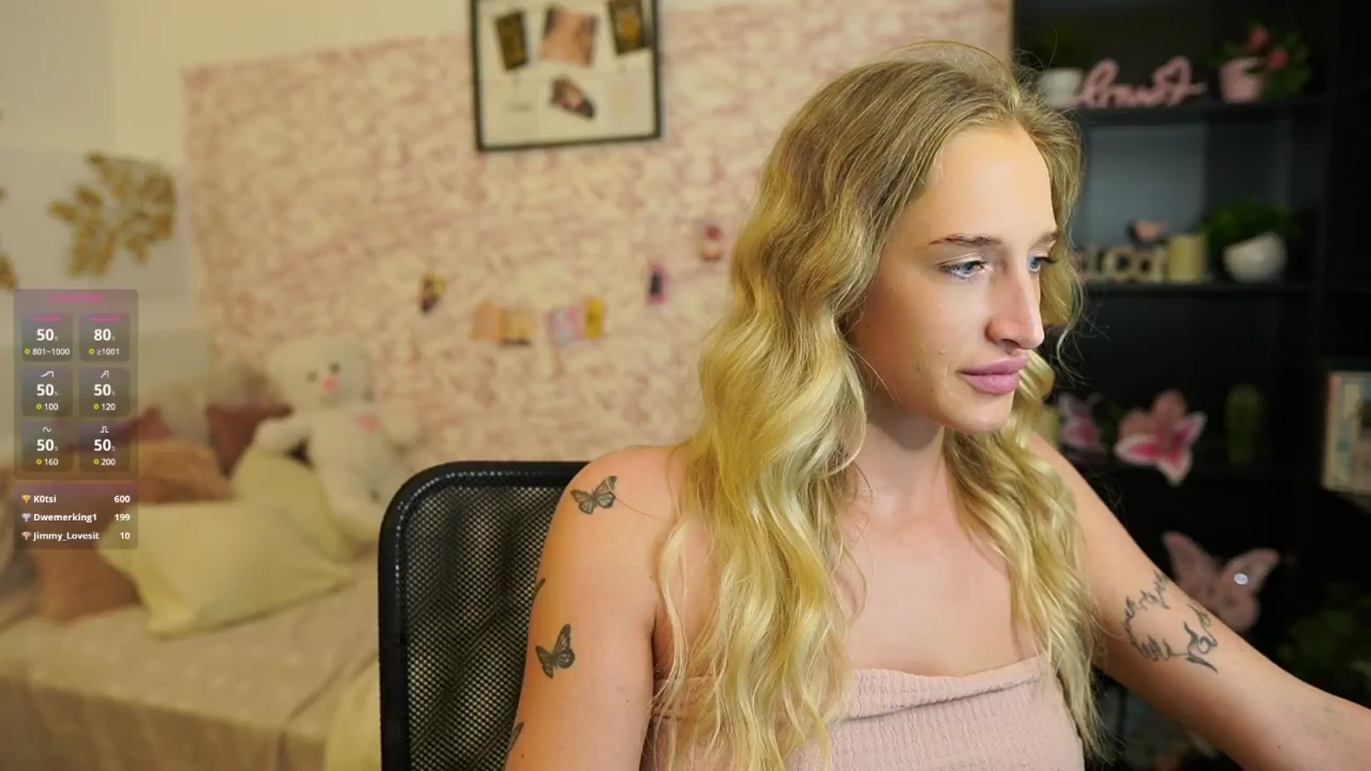 Gallery image thumbnail from NicoletteShea's myfreecams stream on, 05/02/2025, 16:33 image 10 of 20